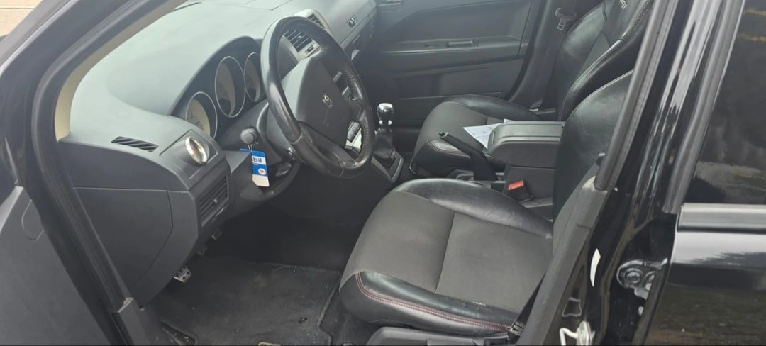 DODGE Caliber 2.4 SRT4-image-8