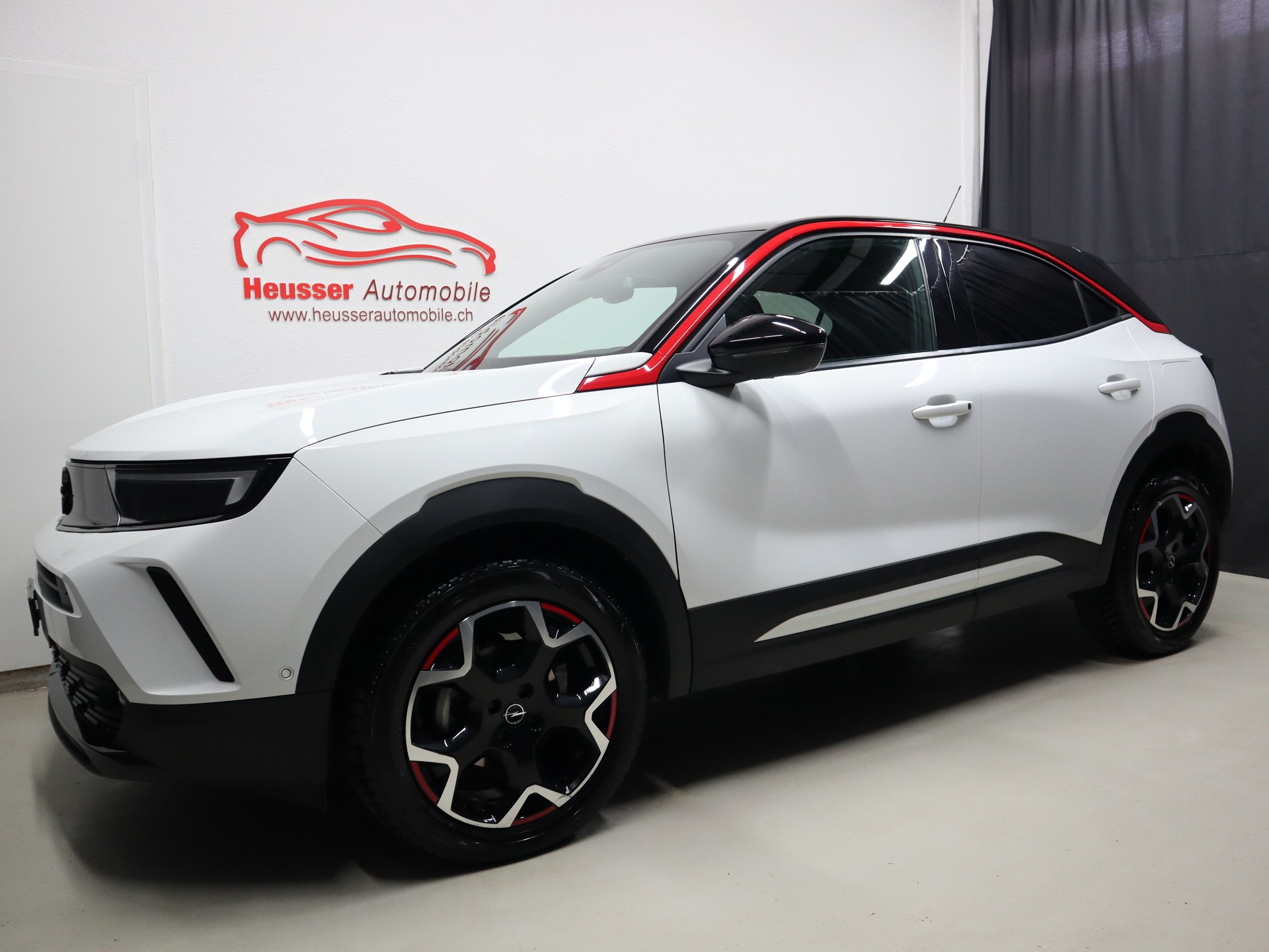 OPEL Mokka 1.2 Direct Injection Turbo Automatic EAT8 GS Line - Navi - DAB+ - LED - CarPlay - Teil-Leder - Kamera - 130 PS-showroom-element-1