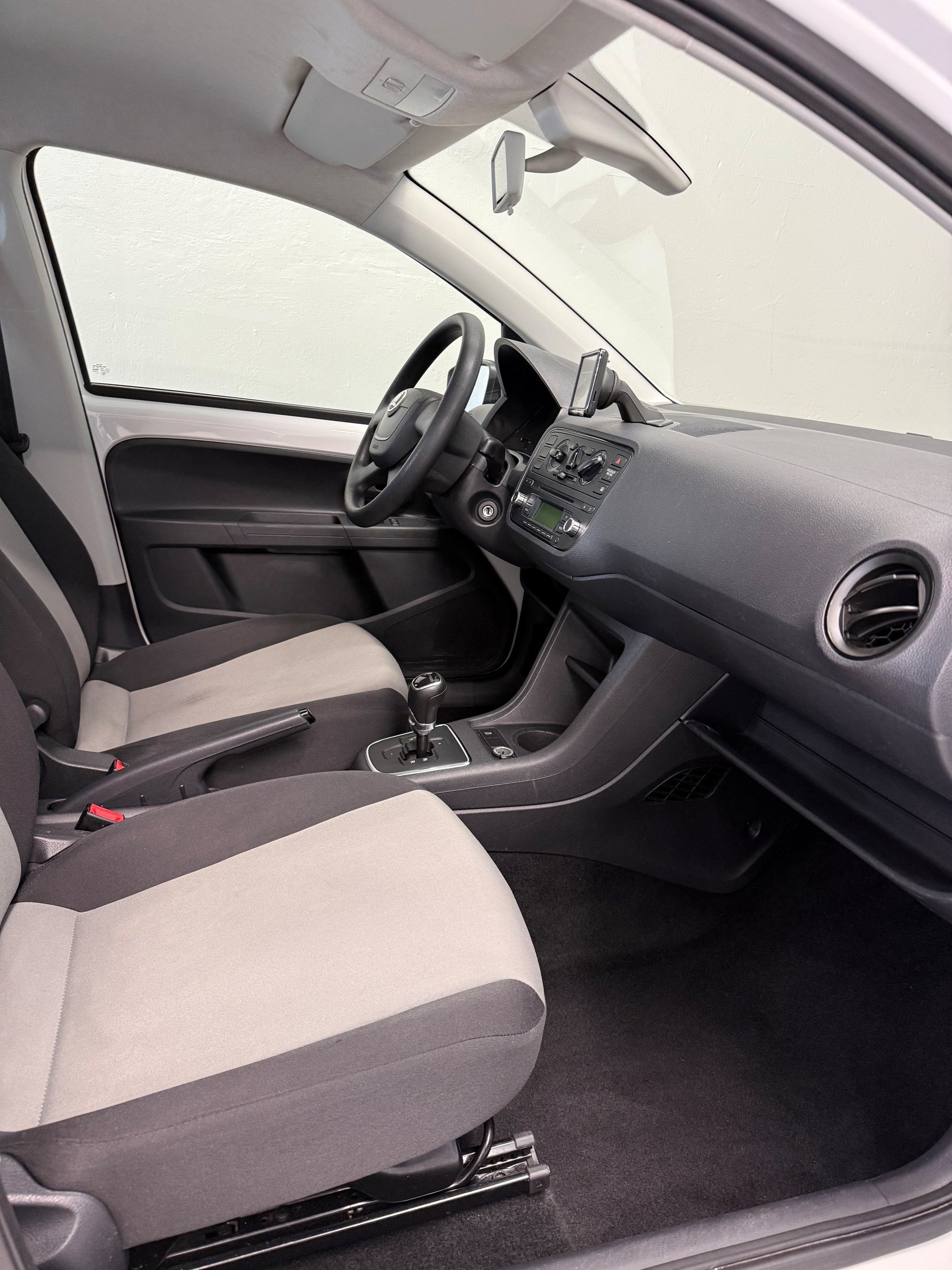 SKODA Citigo 1.0 Active ASG-image-7