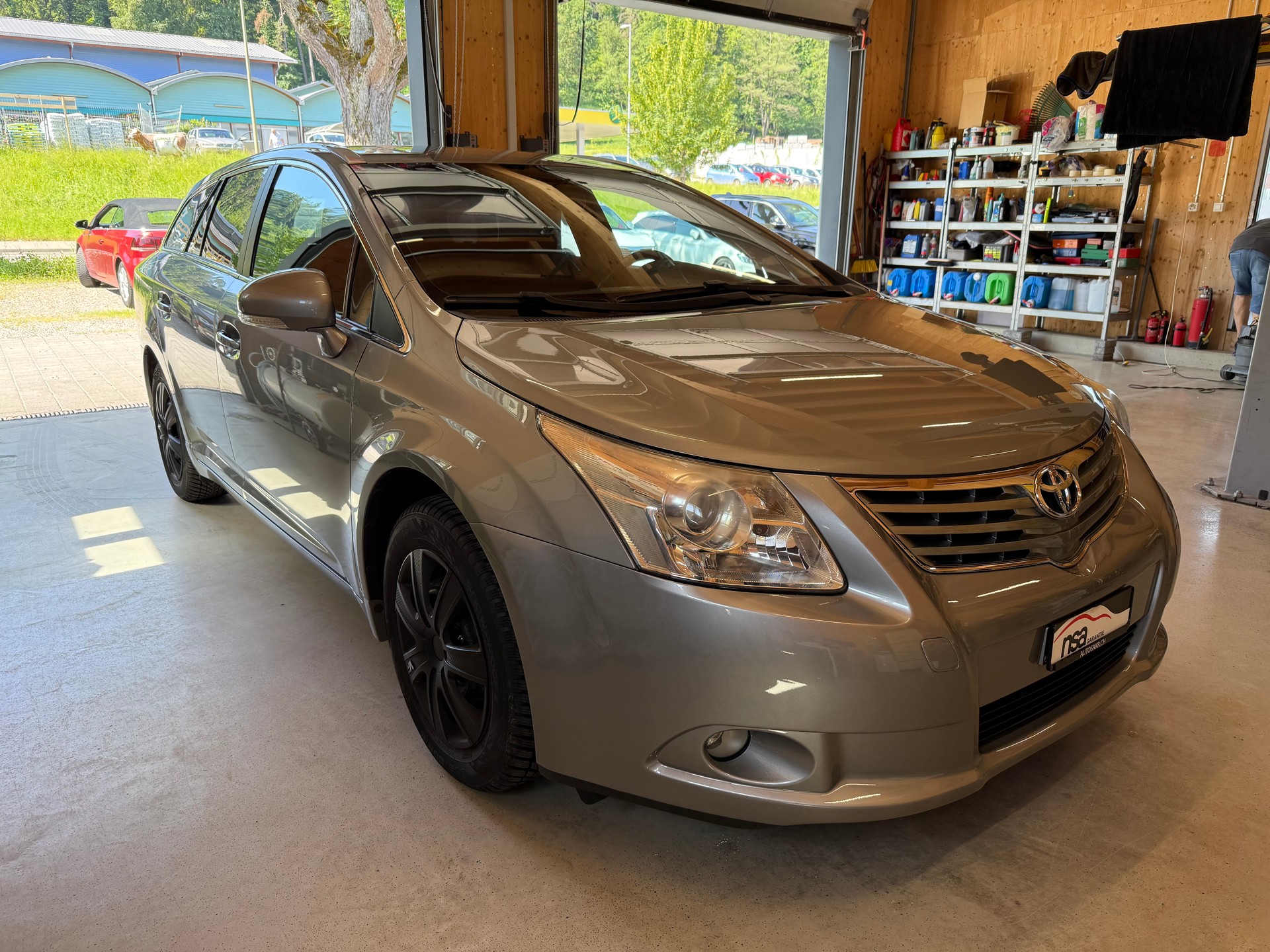 TOYOTA Avensis SW 2.0 Linea Luna Multidrive-showroom-element-2