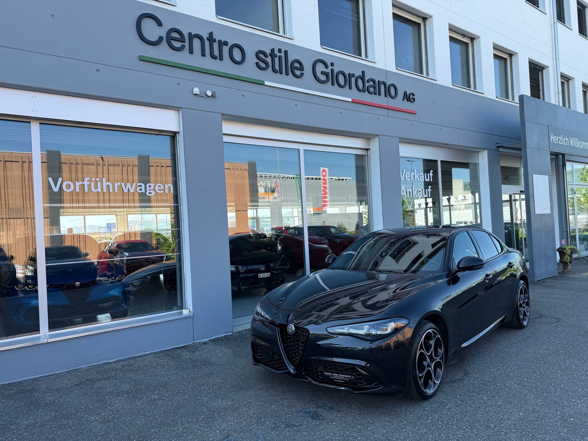 ALFA ROMEO Giulia 2.0 Competizione 280PS Q4 AT8 MY23/24