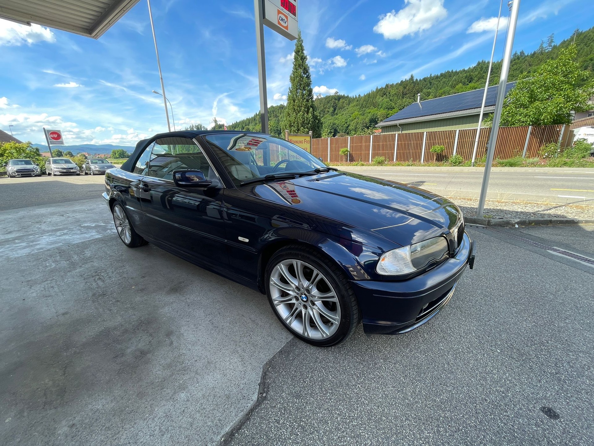 BMW 325Ci Cabriolet-image-8
