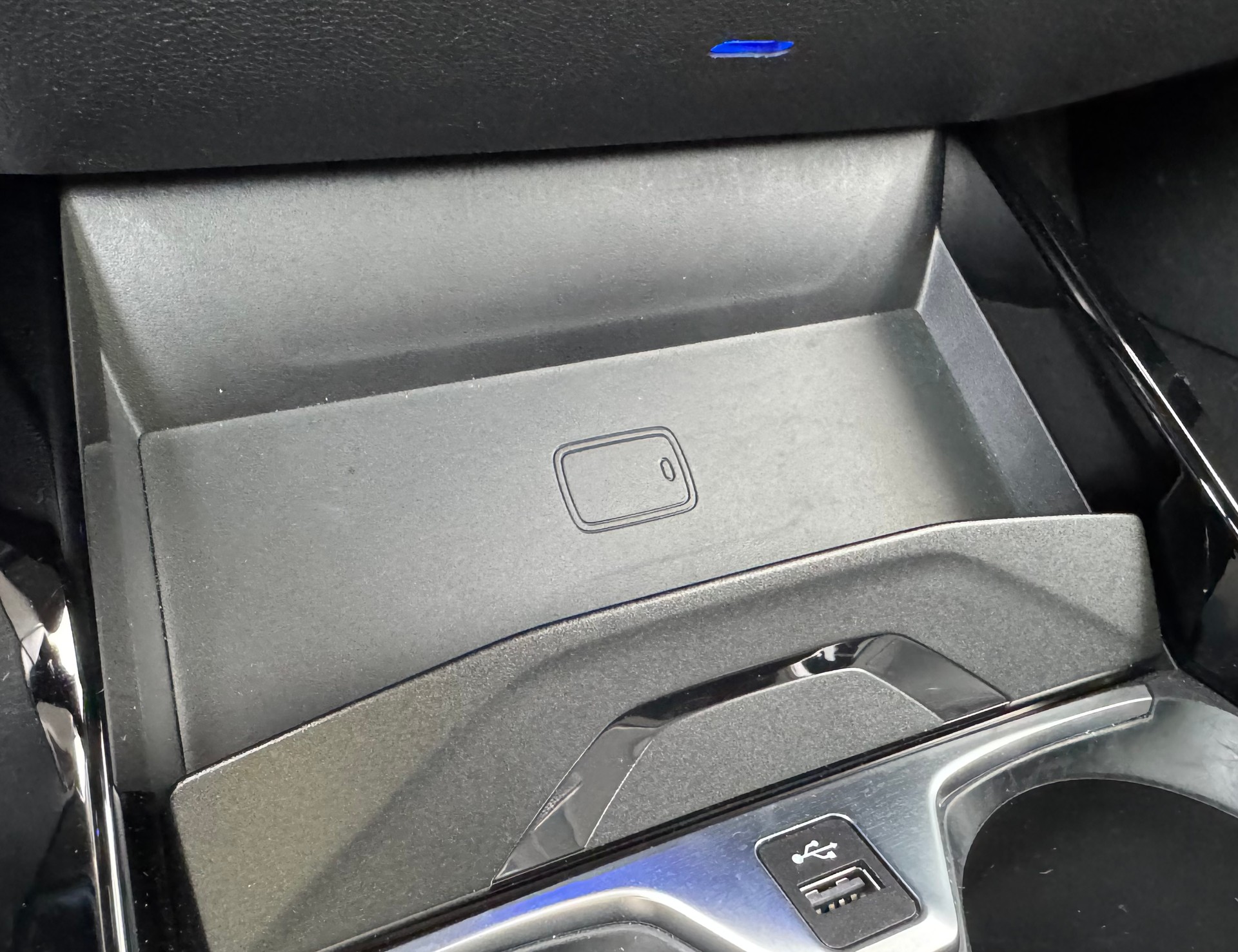 BMW M135i xDrive Steptronic-image-19