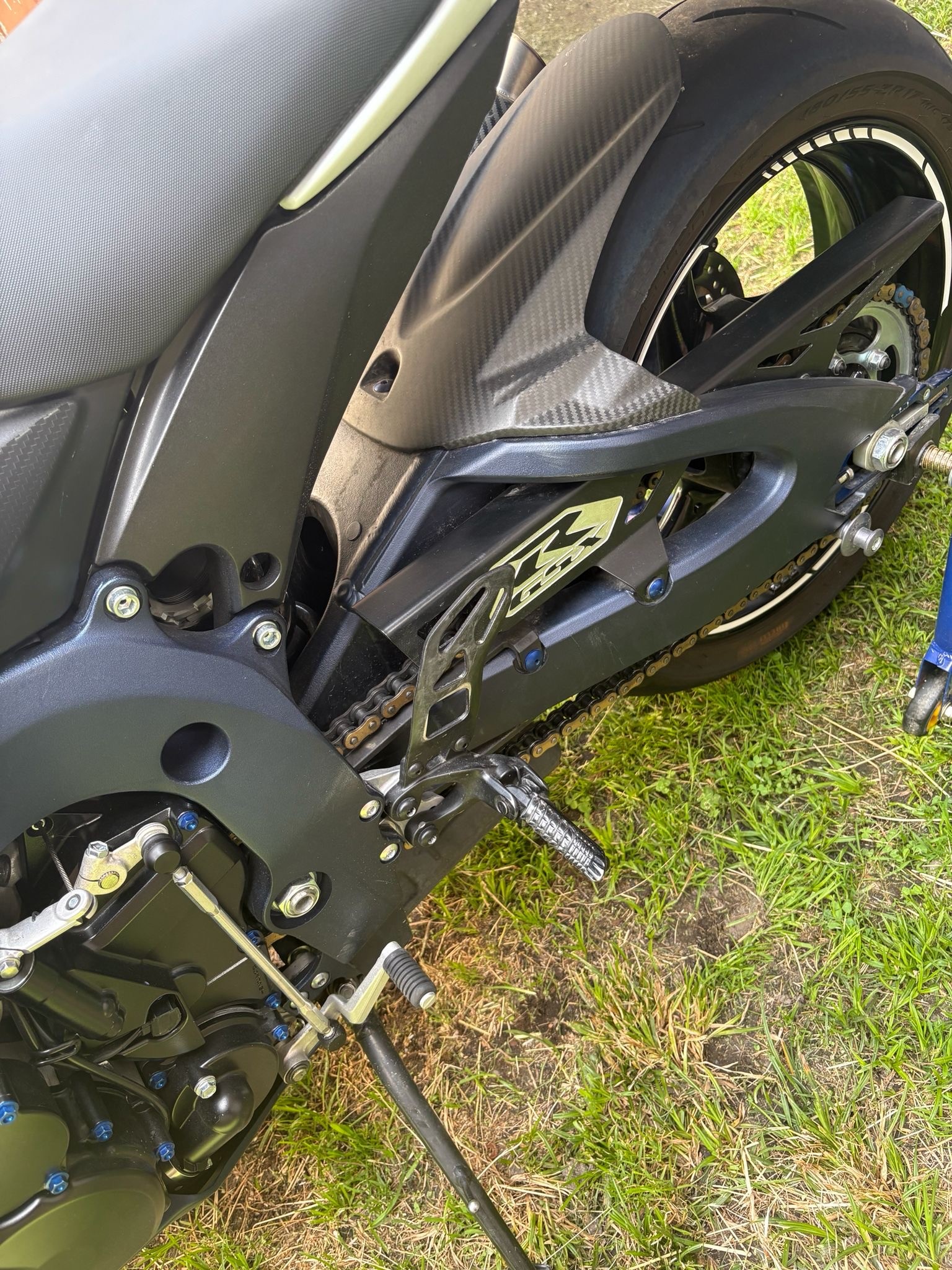 SUZUKI GSX-R 750 L1-image-6