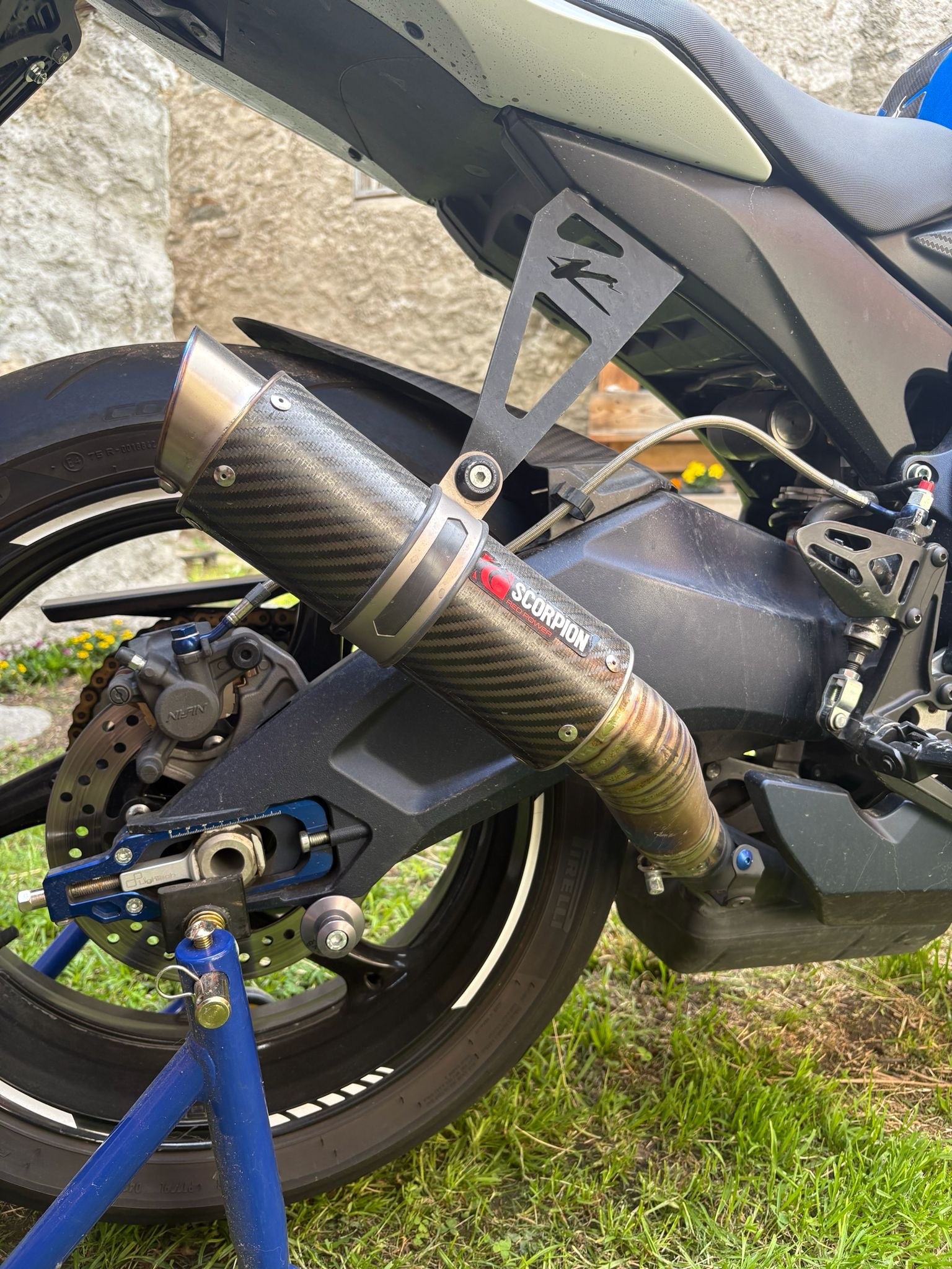 SUZUKI GSX-R 750 L1-image-7