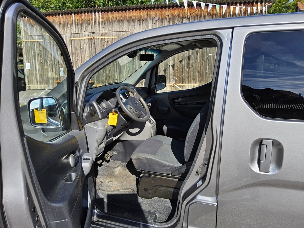 NISSAN NV200 1.5 dCi 110 Evalia Tekna-image-6