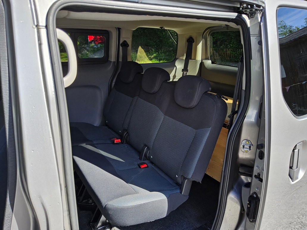 NISSAN NV200 1.5 dCi 110 Evalia Tekna-image-9