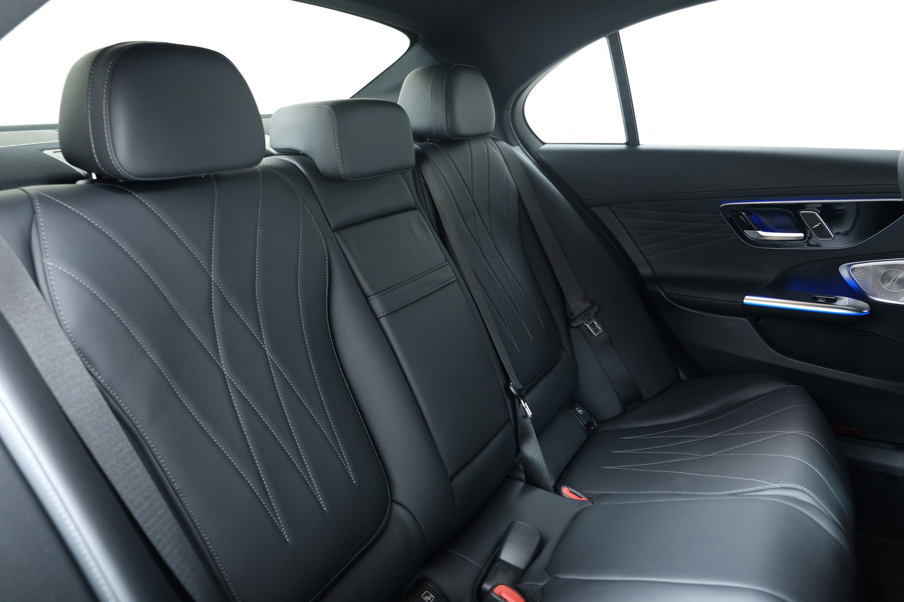 MERCEDES-BENZ C 220 d 4 Matic Swiss Star-image-11