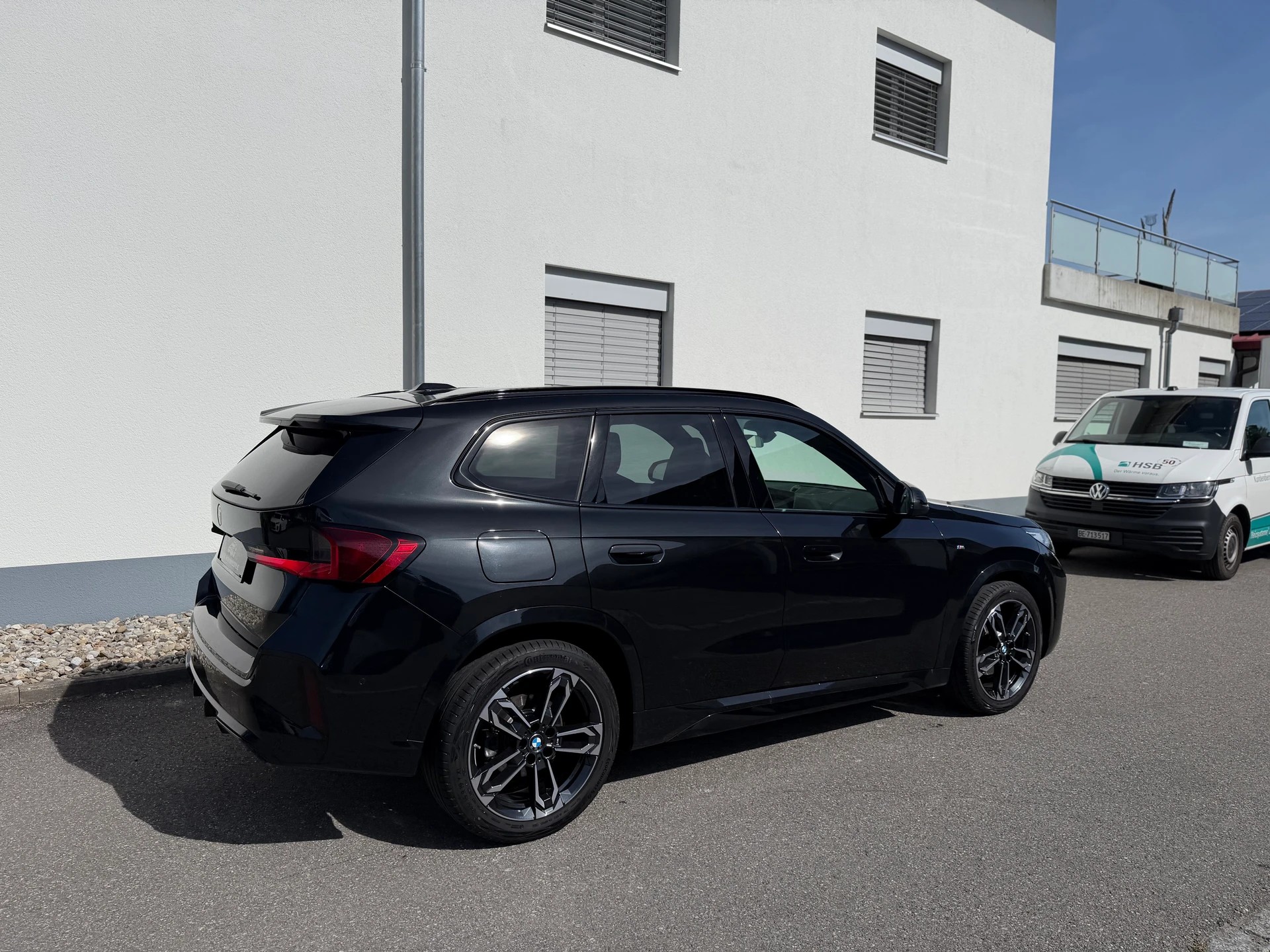 BMW X1 xDrive 20d 48V M Sport-image-4