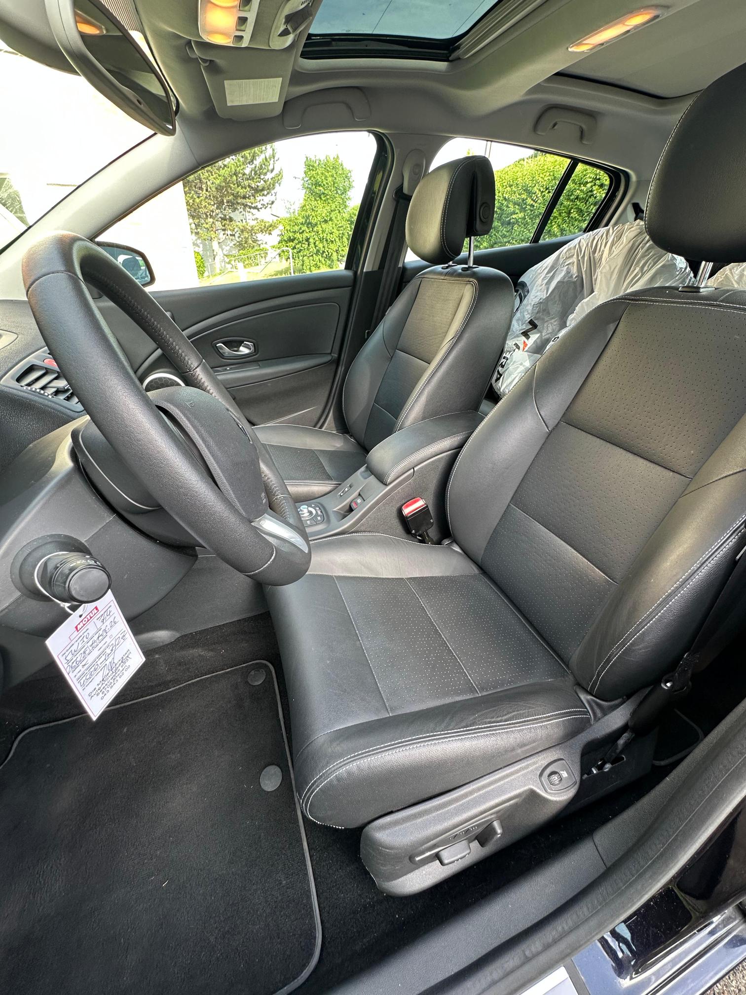 RENAULT 2.0 dCi 160 Privilege-image-15