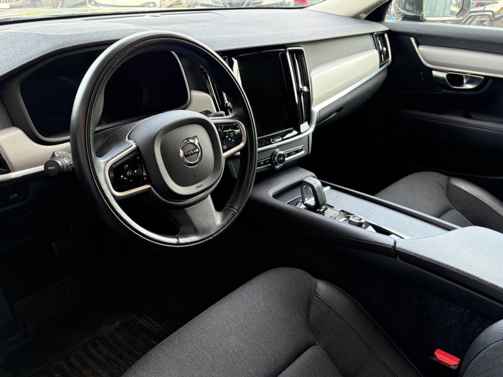 VOLVO V90 B4 Diesel Mild-Hybrid Momentum AWD-showroom-element-3
