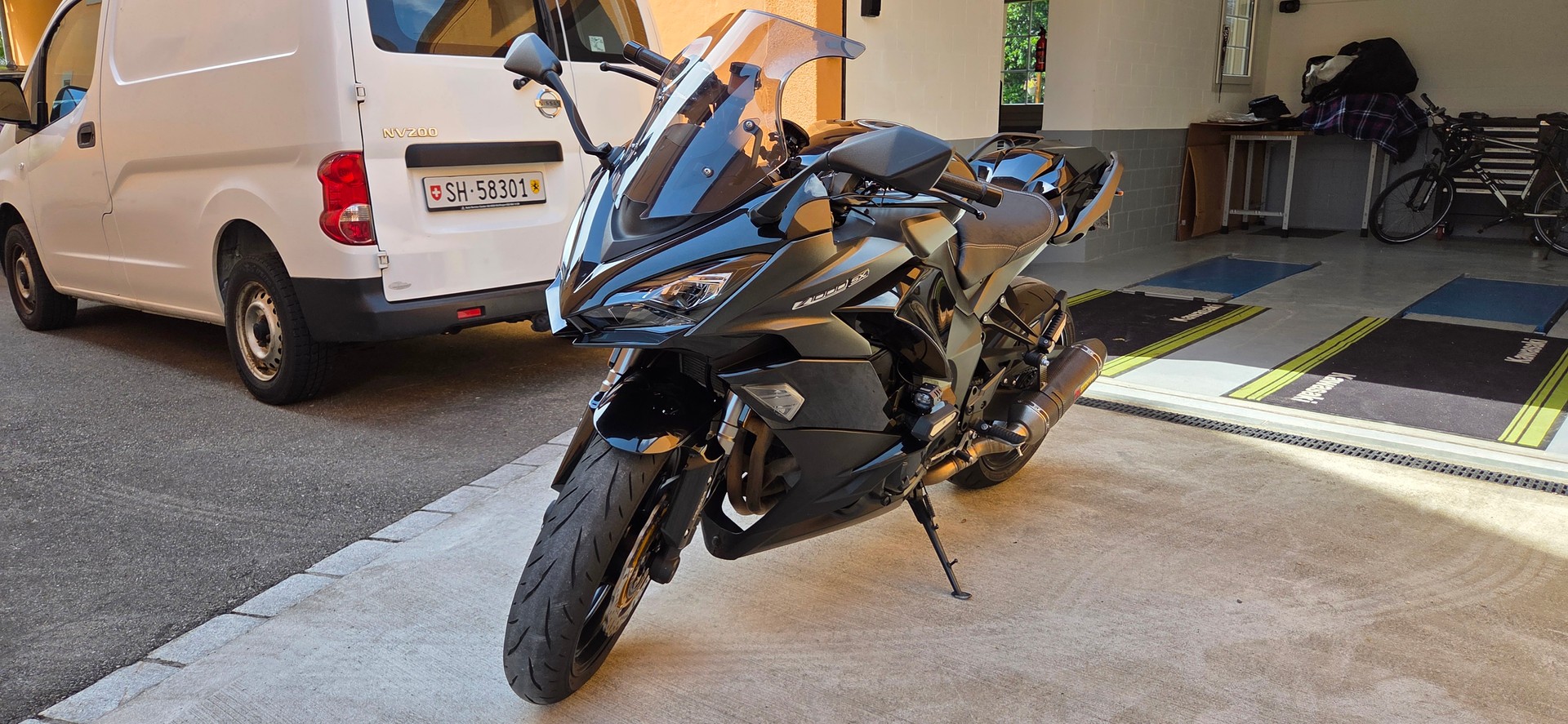 KAWASAKI SX Performance Tourer-image-1