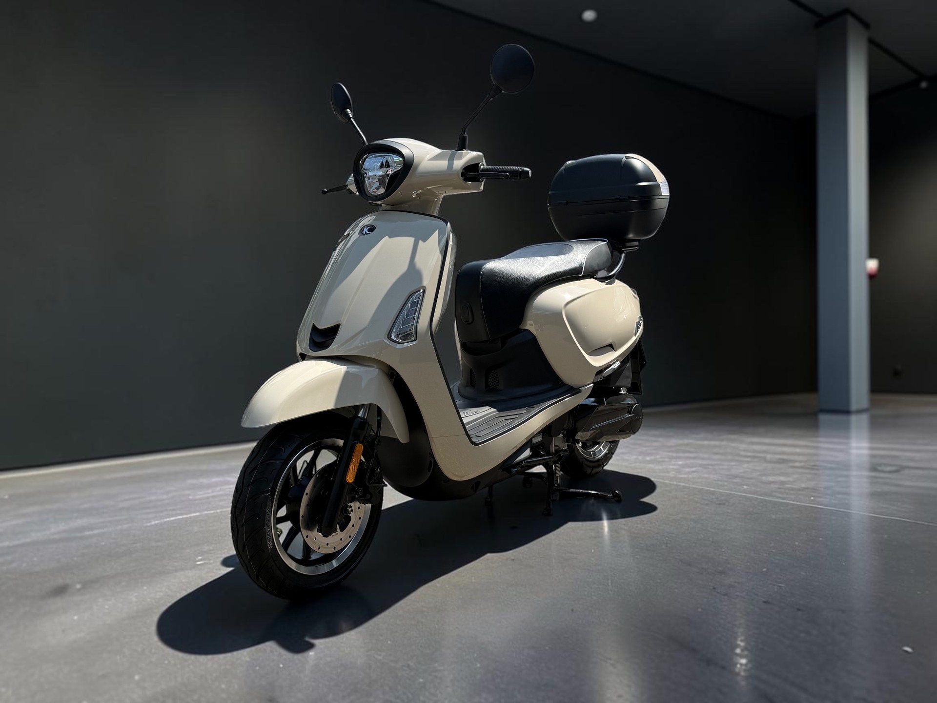 KYMCO Like 125i ABS Topcase & Noodoe-image-12