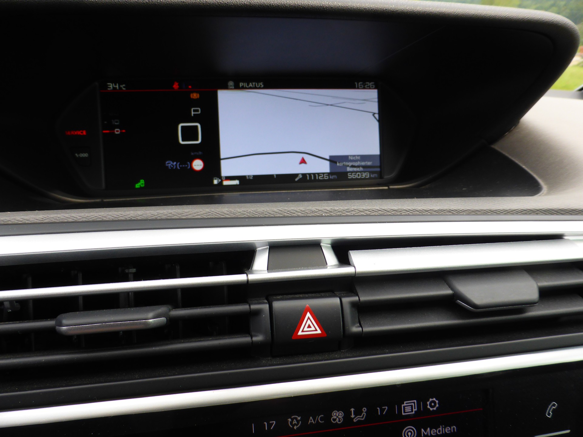 CITROEN Grand C4 Spacetourer 1.5 BlueHDi Shine EAT8 7 Plätze-image-14