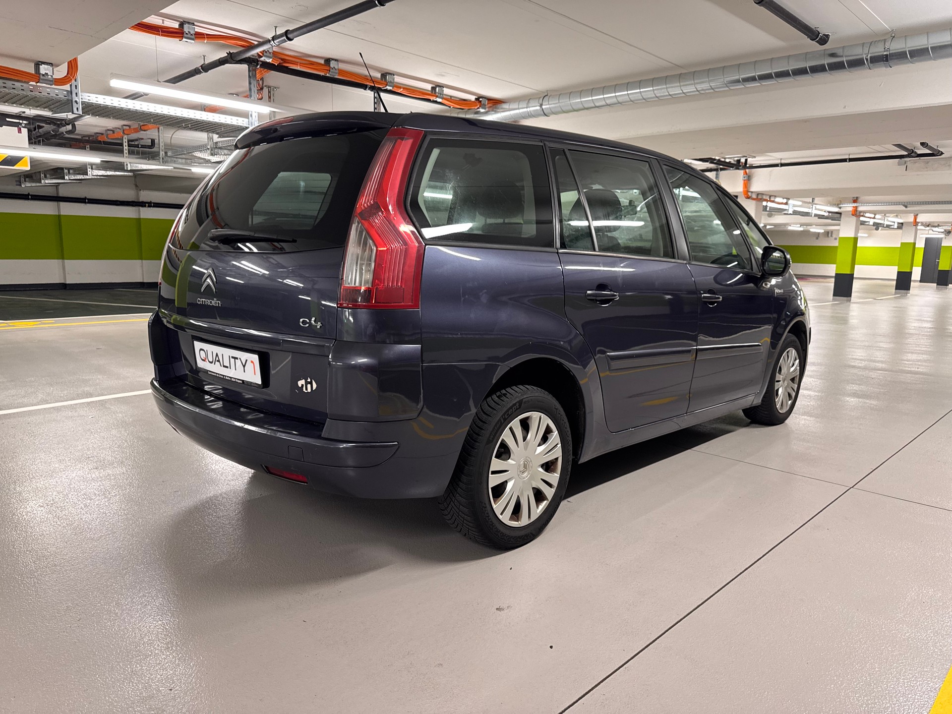 CITROEN Grand C4 Picasso 1.6i 16V Swiss Style-image-3