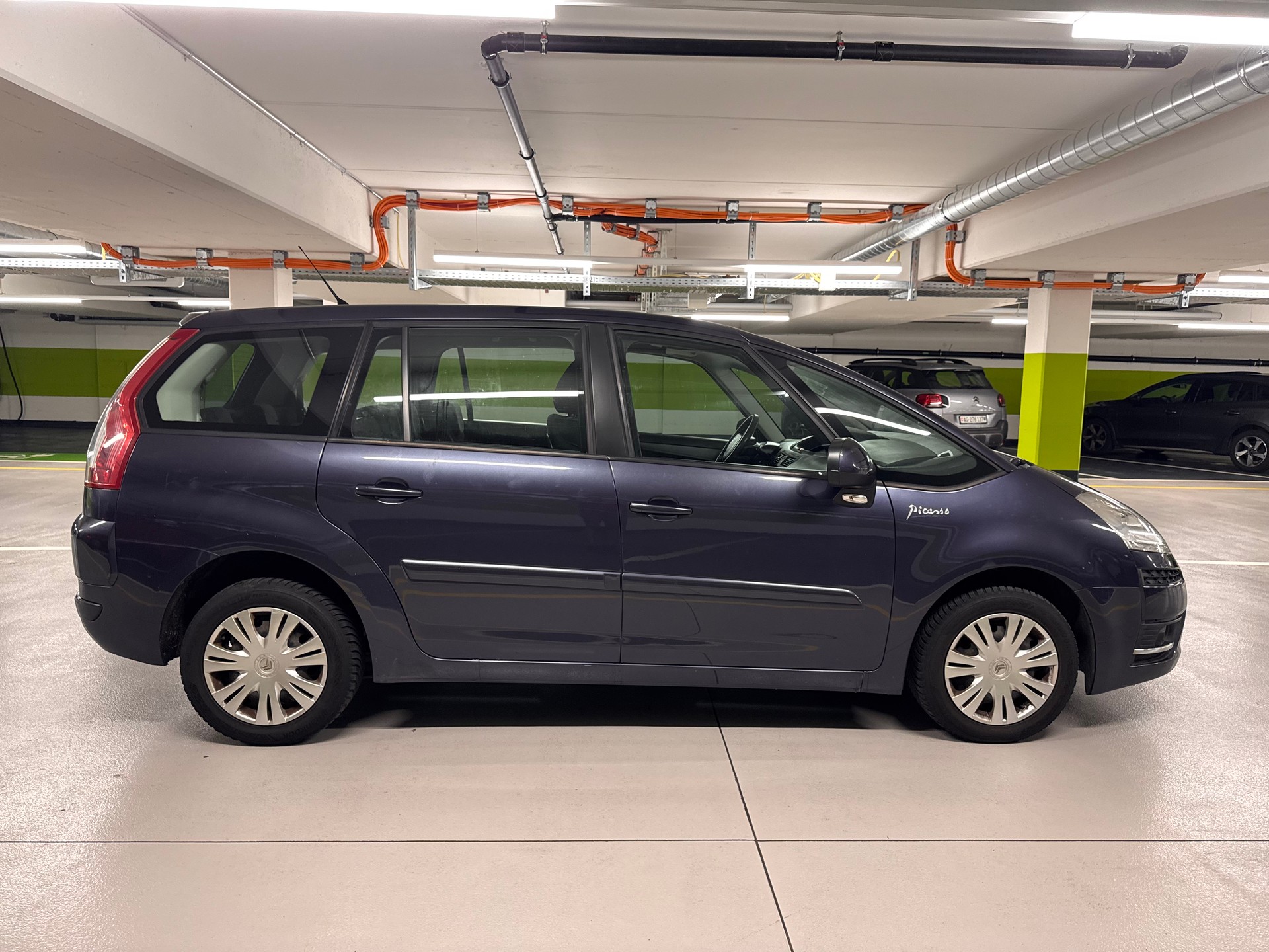 CITROEN Grand C4 Picasso 1.6i 16V Swiss Style-image-2