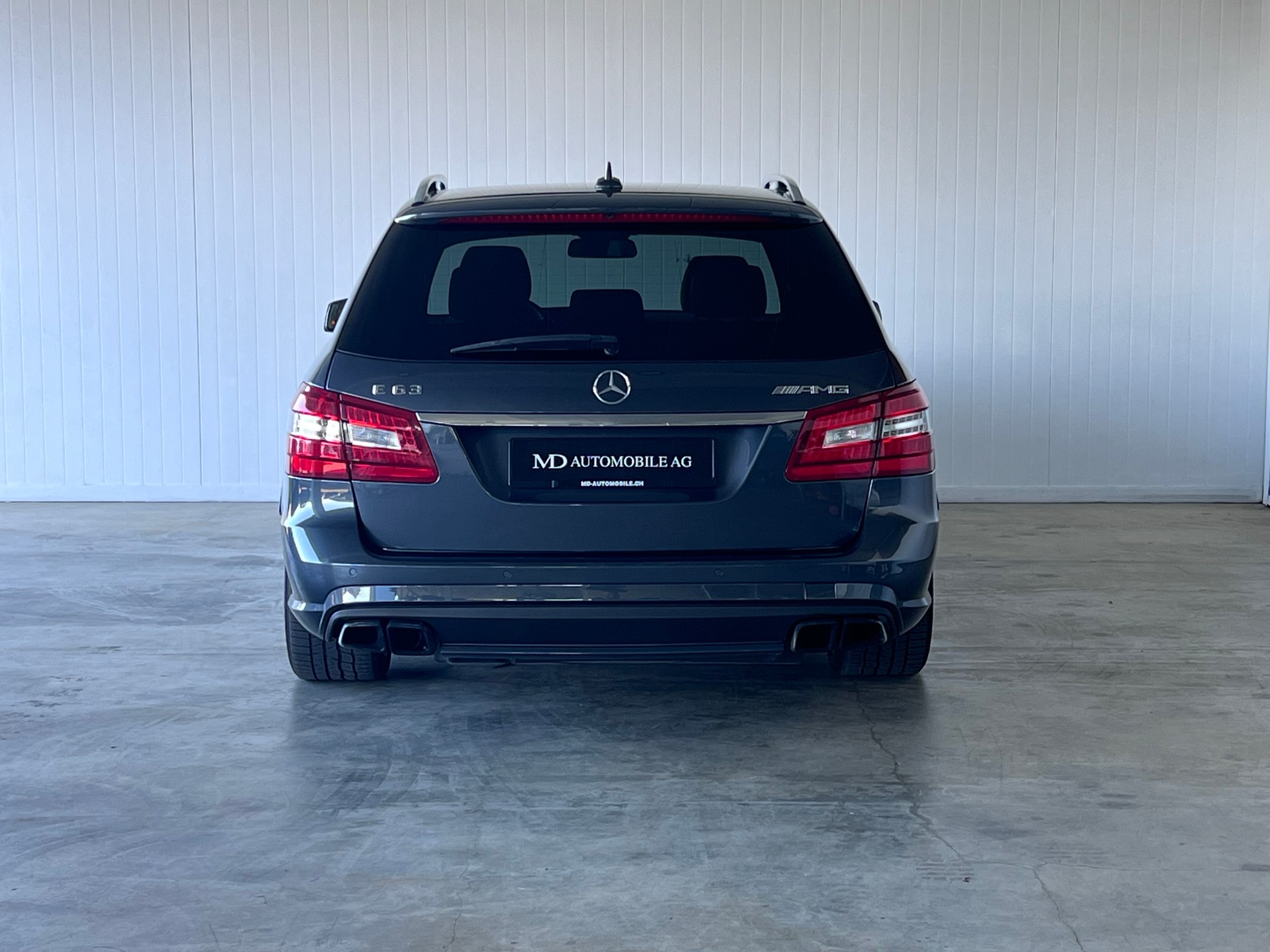 MERCEDES-BENZ E 63 CGI AMG 7G-Tronic-image-6
