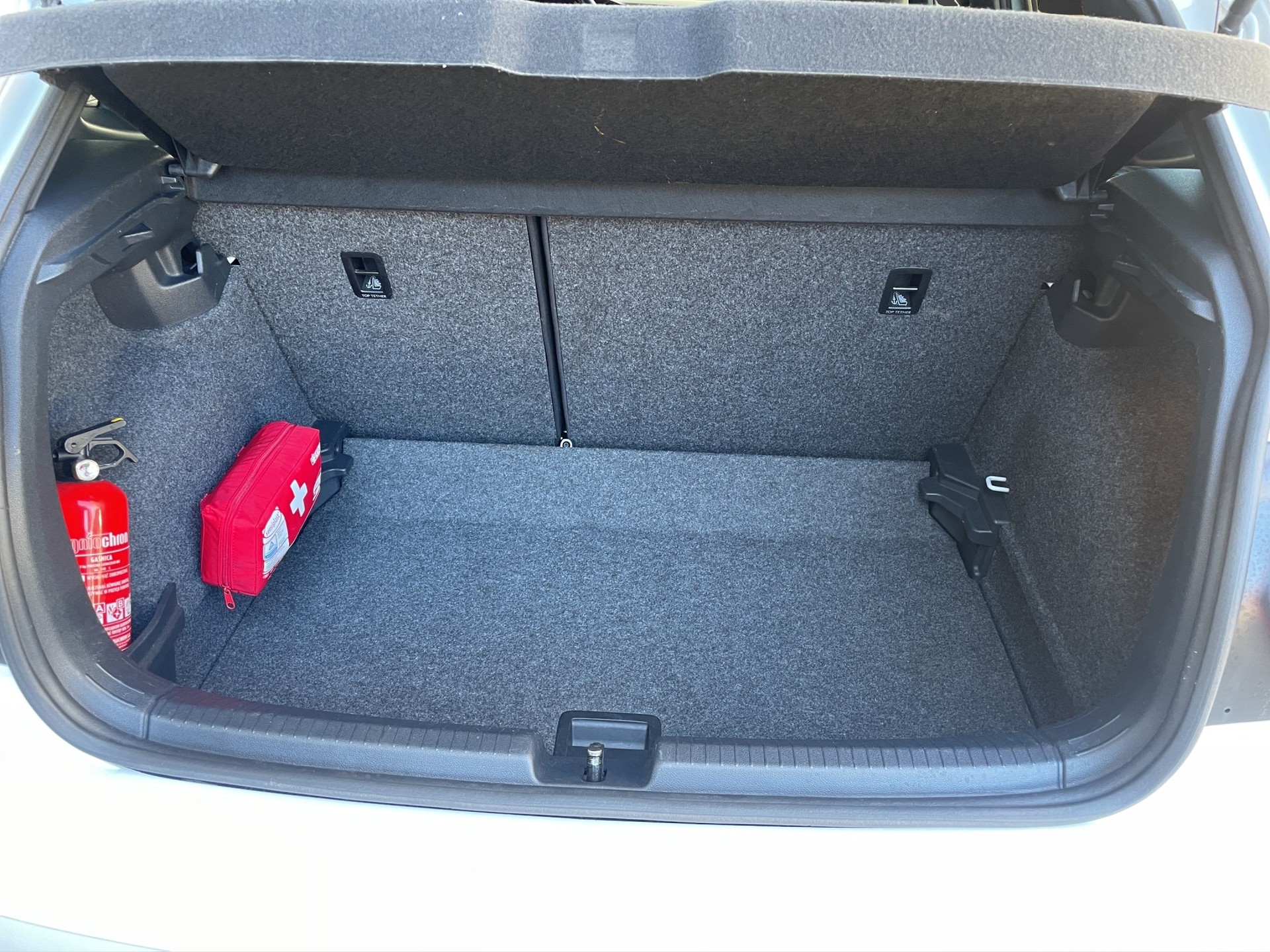 VW Polo 2.0 TSI GTI DSG-image-6