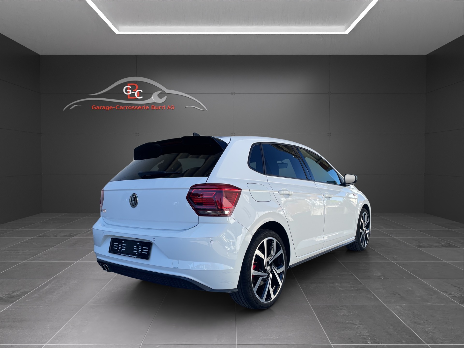 VW Polo 2.0 TSI GTI DSG-image-3