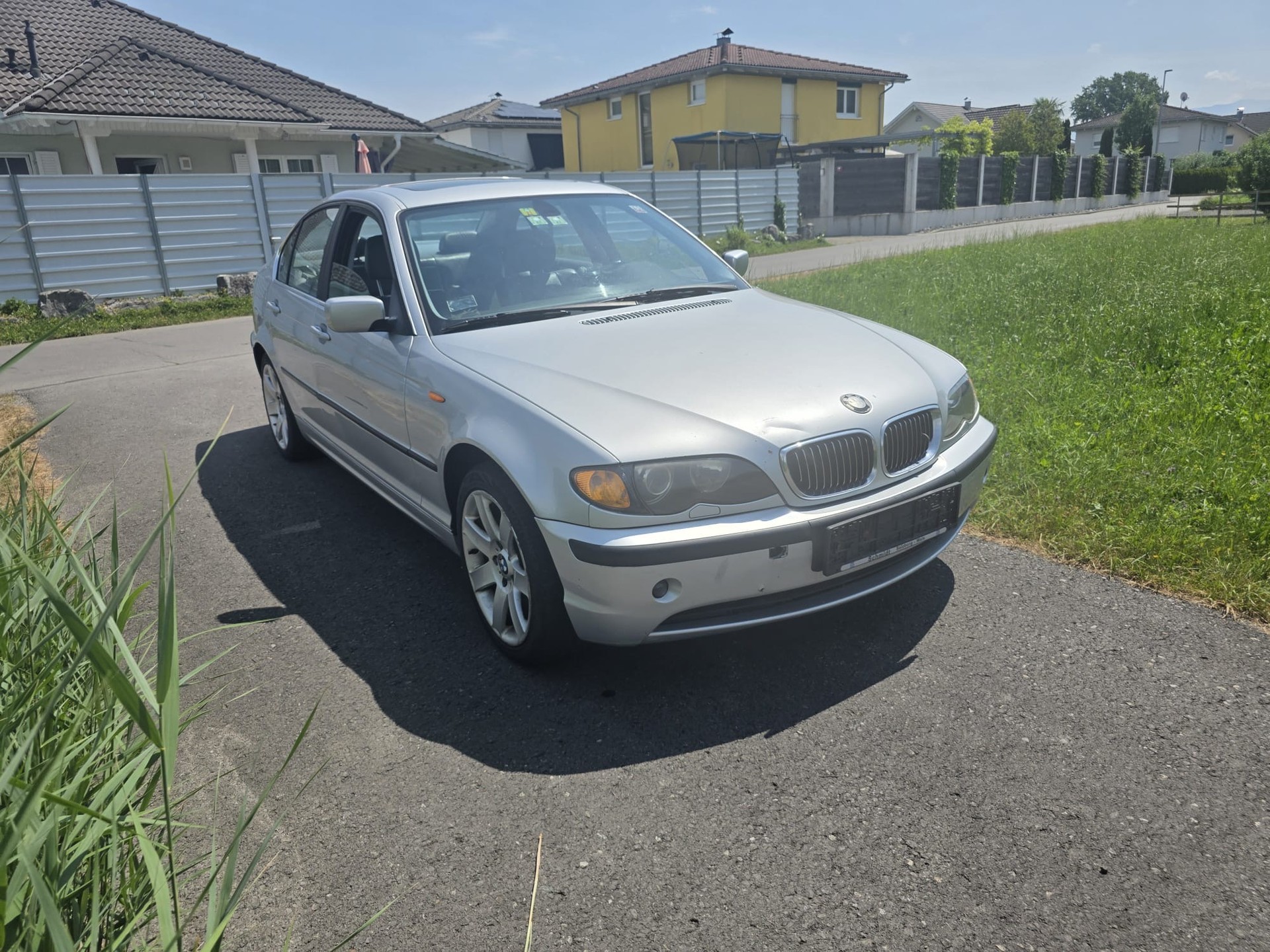 BMW 330xd-image-1