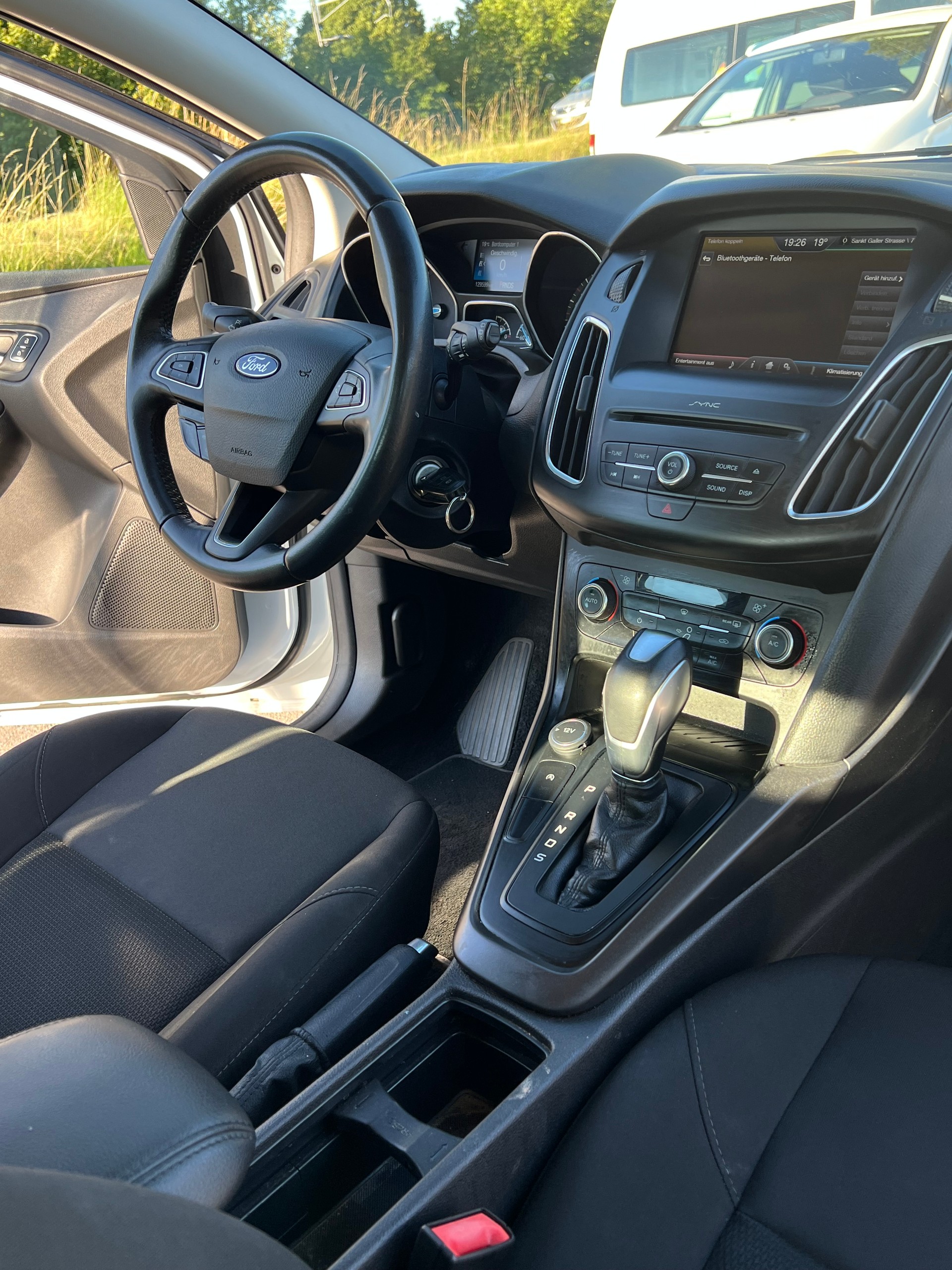 FORD Focus 1.5 TDCi Freetech PowerShift-image-8