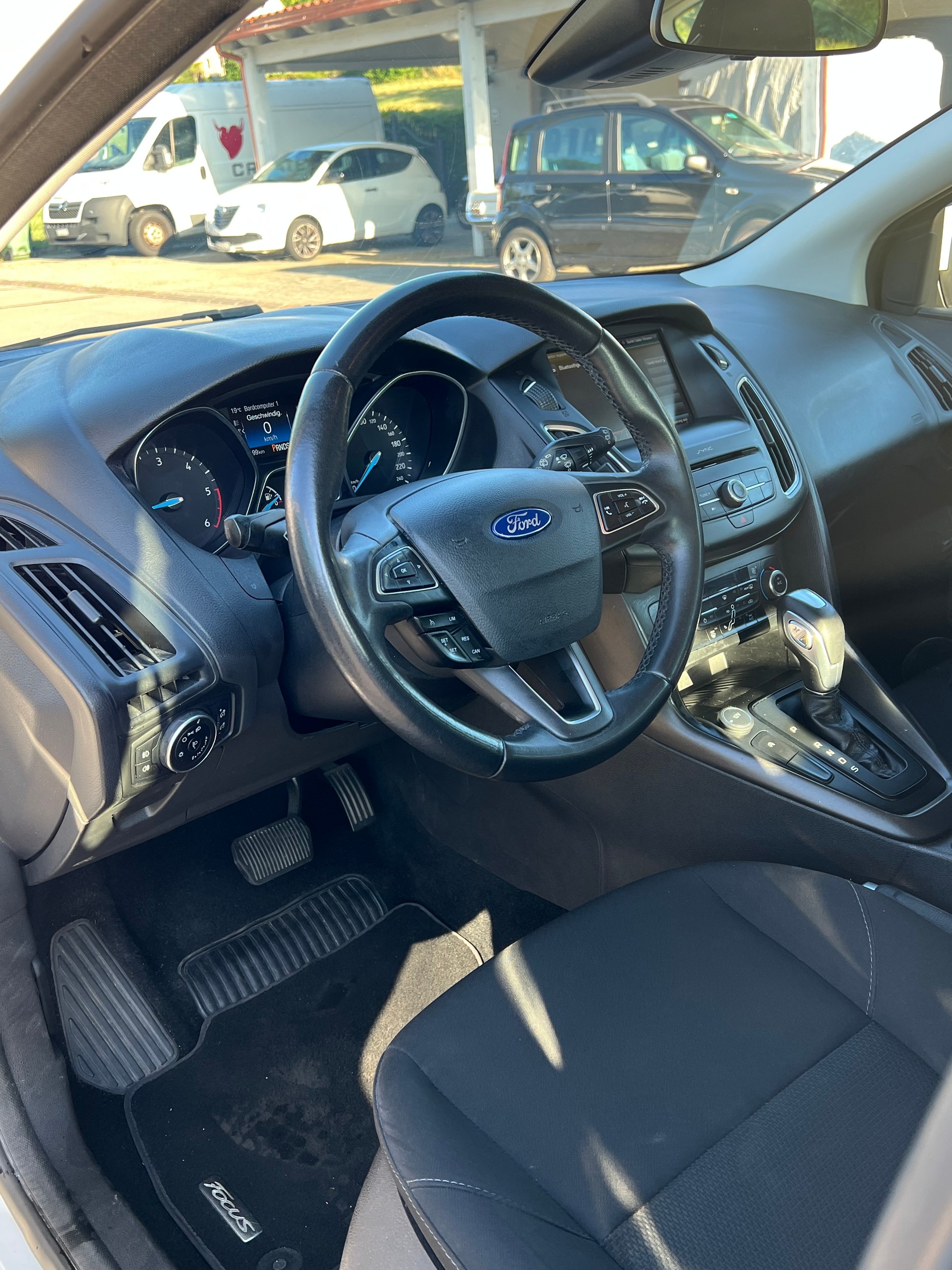 FORD Focus 1.5 TDCi Freetech PowerShift-image-6