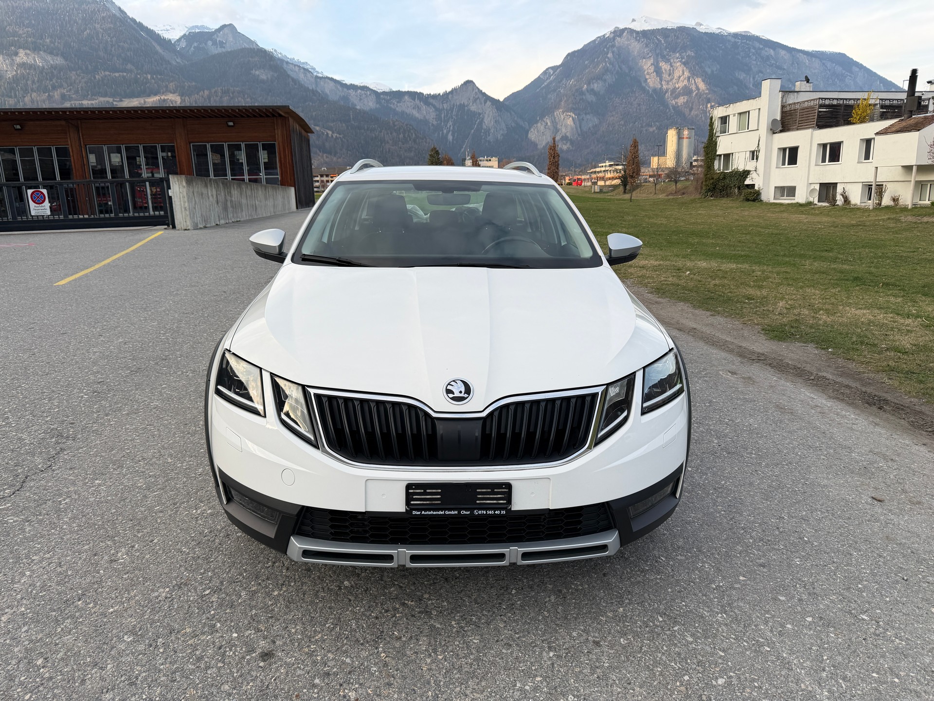 SKODA Octavia Combi 2.0 TDI Scout 4x4 DSG