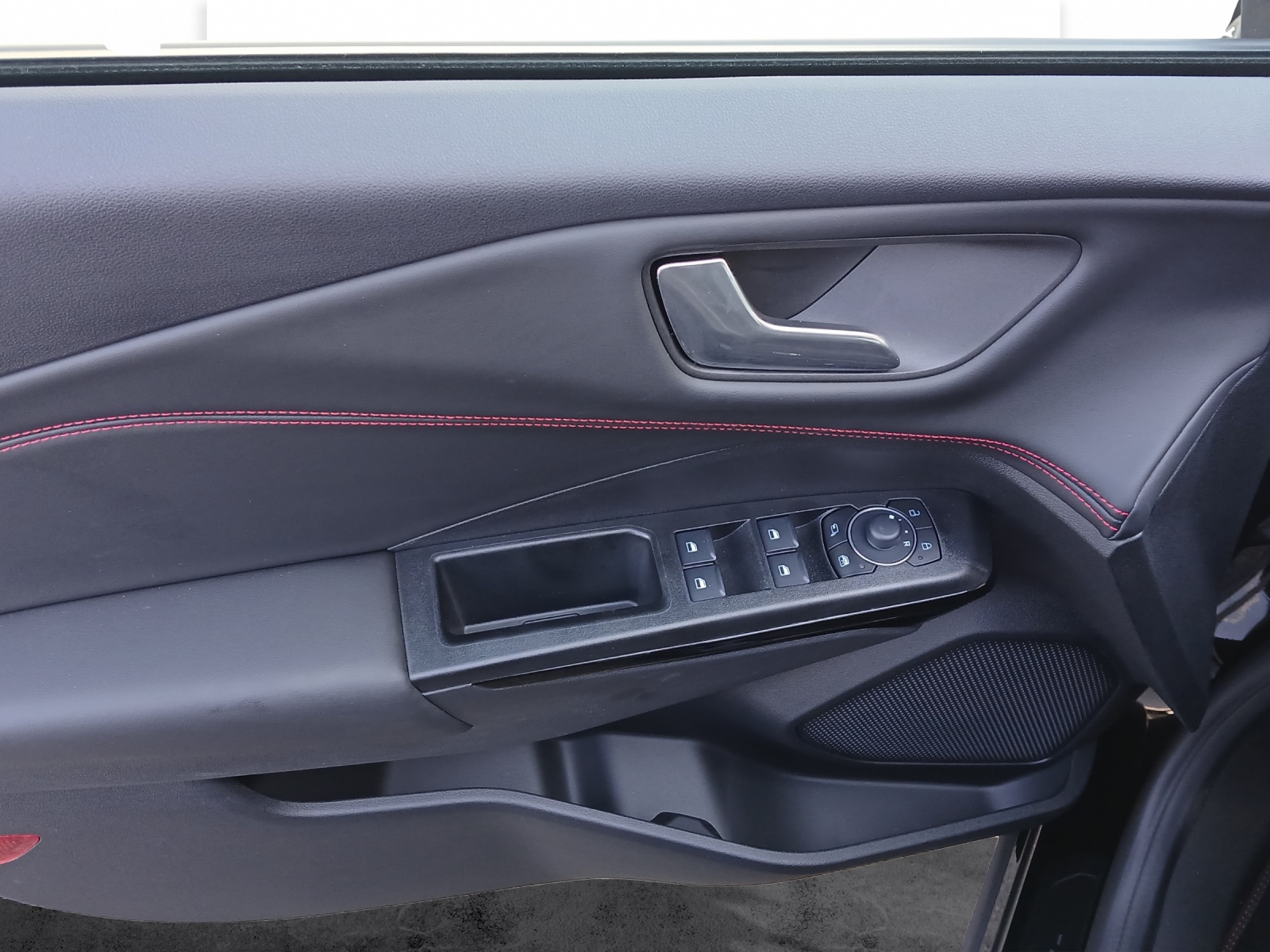 FORD Puma 1.0 EcoB Hybrid 160 ST-image-11