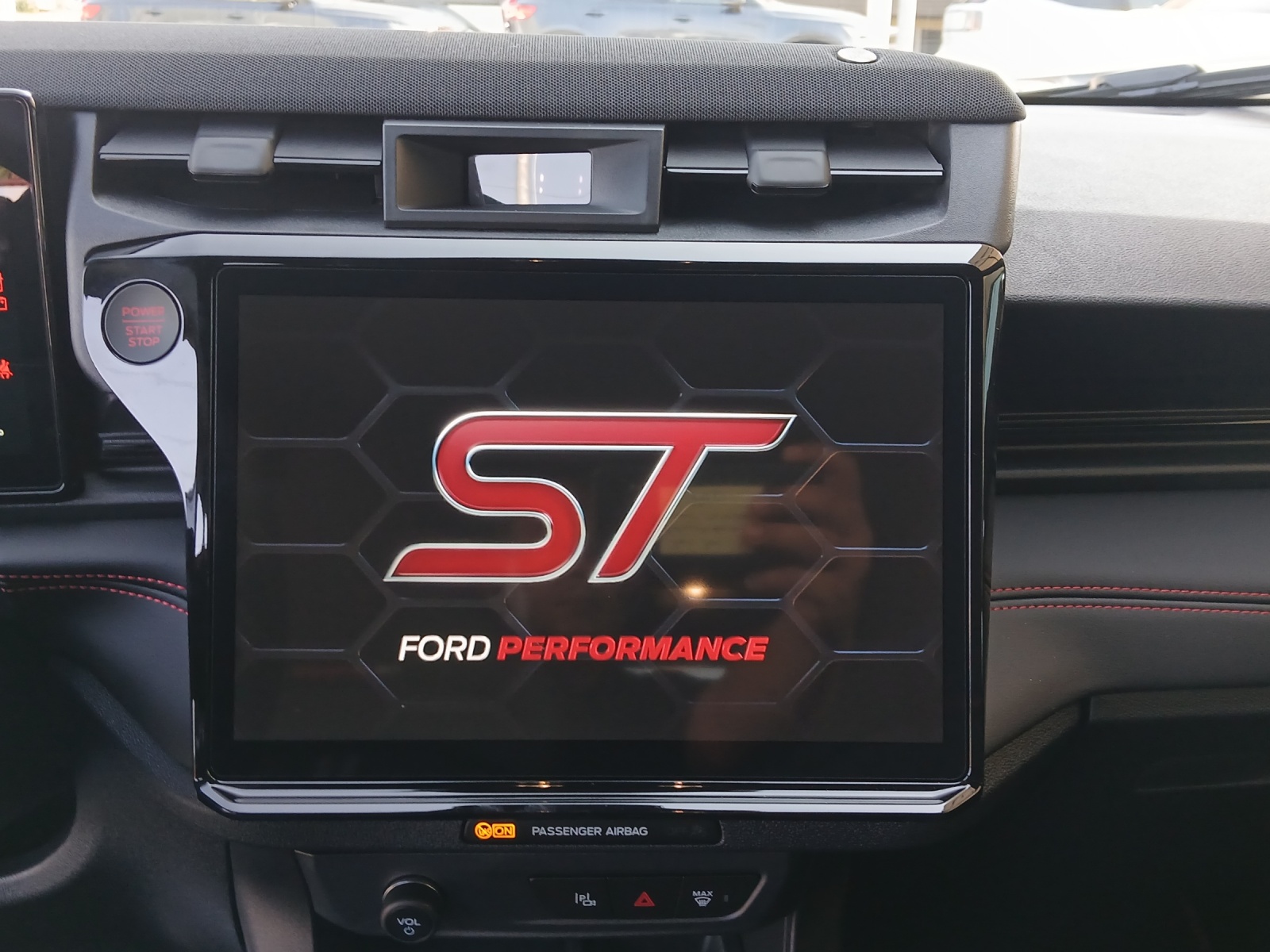 FORD Puma 1.0 EcoB Hybrid 160 ST-image-9