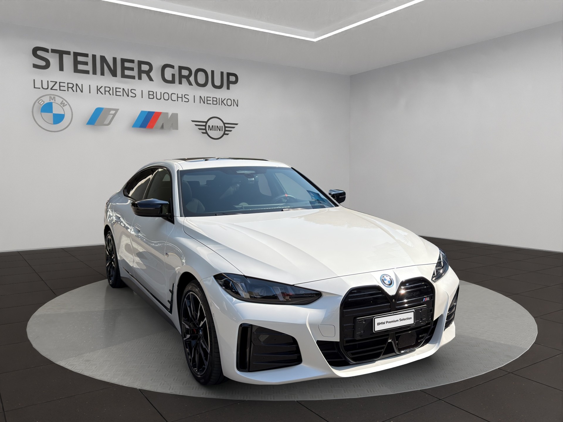 BMW i4 M60 M Sport Pro-showroom-element-3