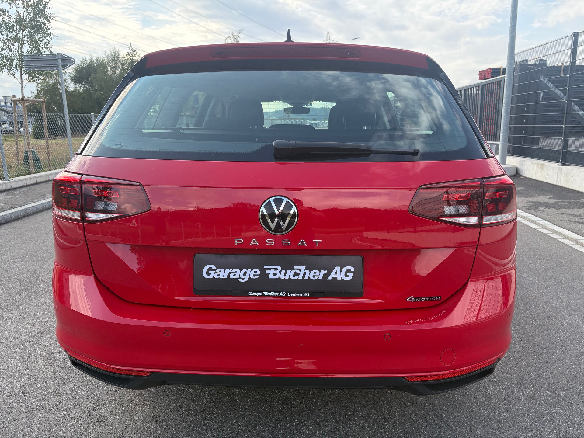 VW Passat 2.0 TDI BMT Business 4Motion DSG-showroom-element-3