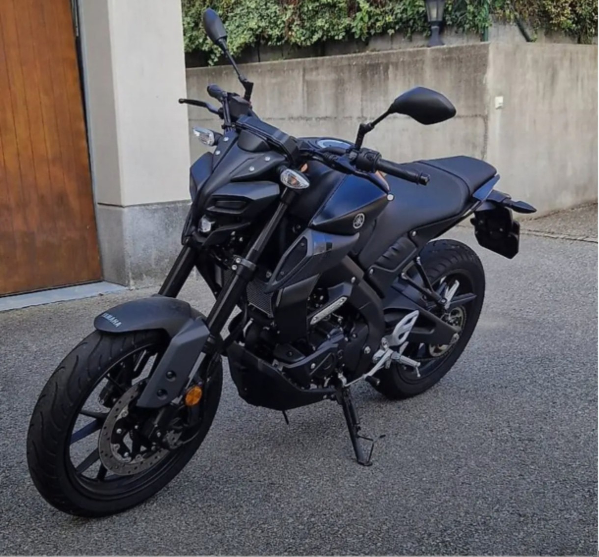 YAMAHA MT-125-image-2