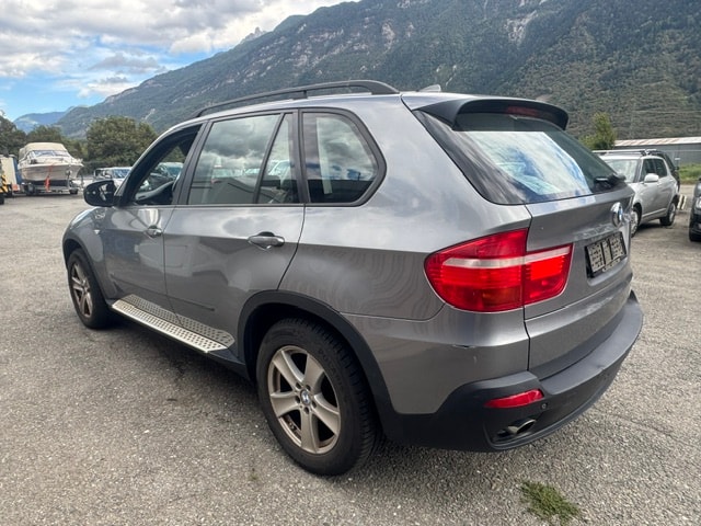 BMW X5 xDrive 30i (3.0si) Steptronic-image-8