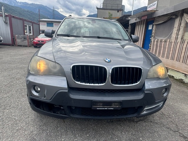 BMW X5 xDrive 30i (3.0si) Steptronic-image-1