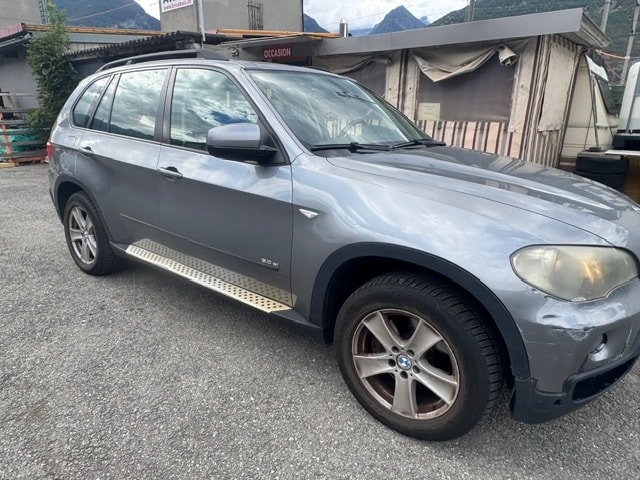 BMW X5 xDrive 30i (3.0si) Steptronic-image-3