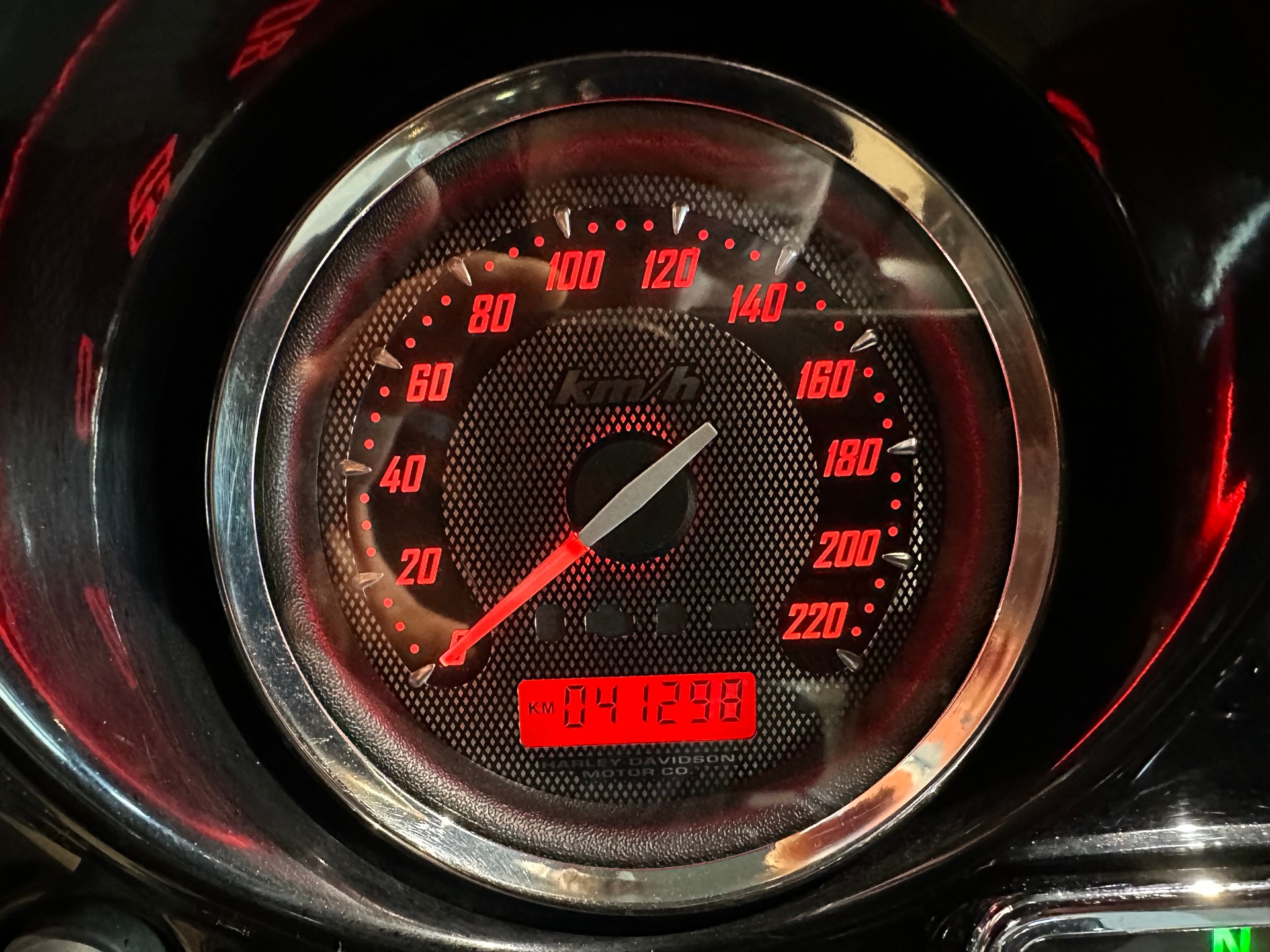 HARLEY-DAVIDSON FLHXSE Street Glide ABS CVO-image-13