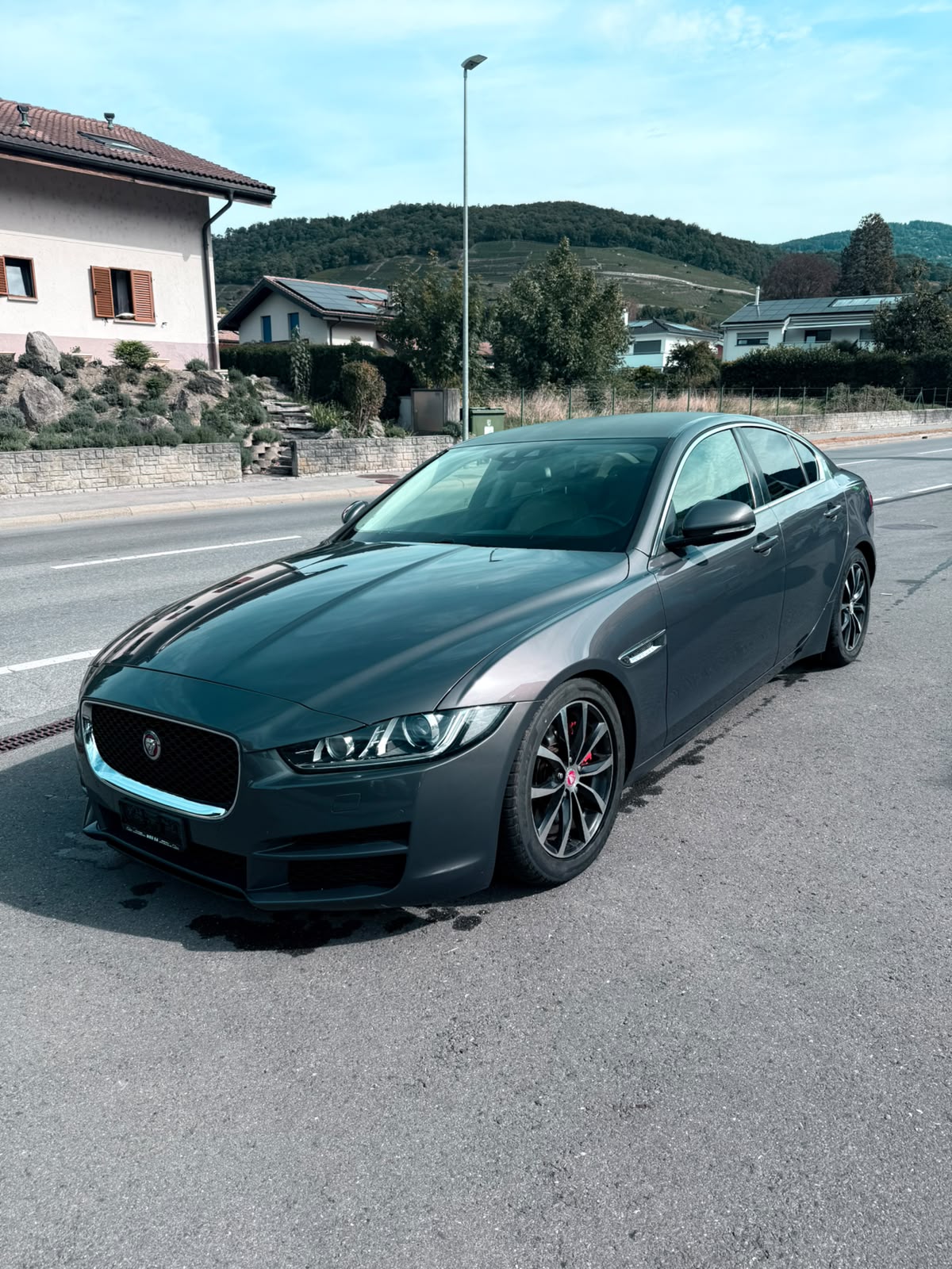 JAGUAR XE 20d R-Sport Automat