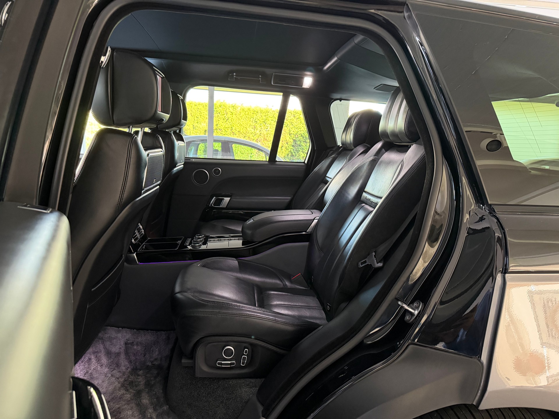 LAND ROVER Range Rover 5.0 V8 SC SV Autobiography Automatic-image-13
