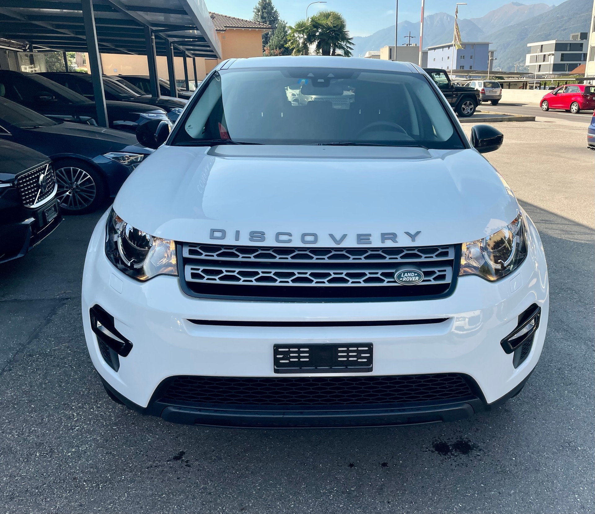 LAND ROVER Discovery Sport 2.0 TD4 Pure AT9