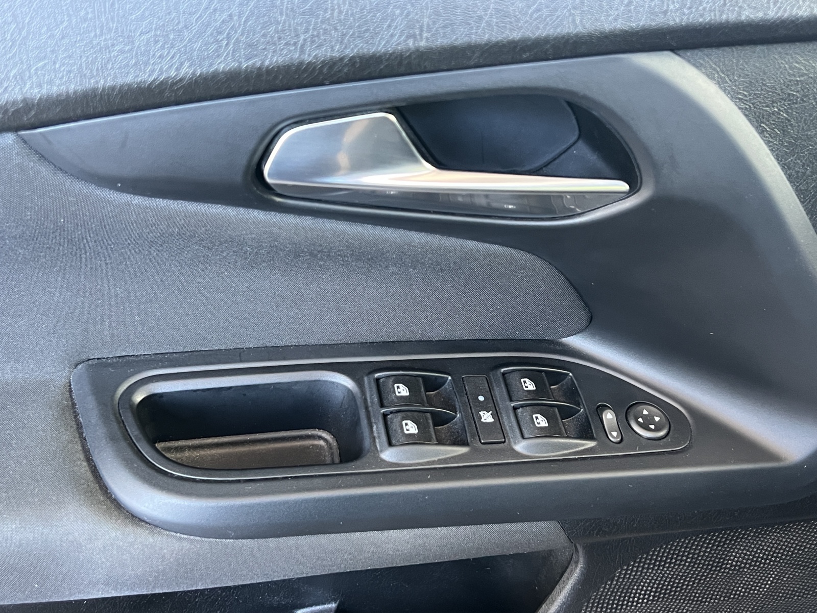 FIAT Tipo 1.5 Hybrid Cross-image-11