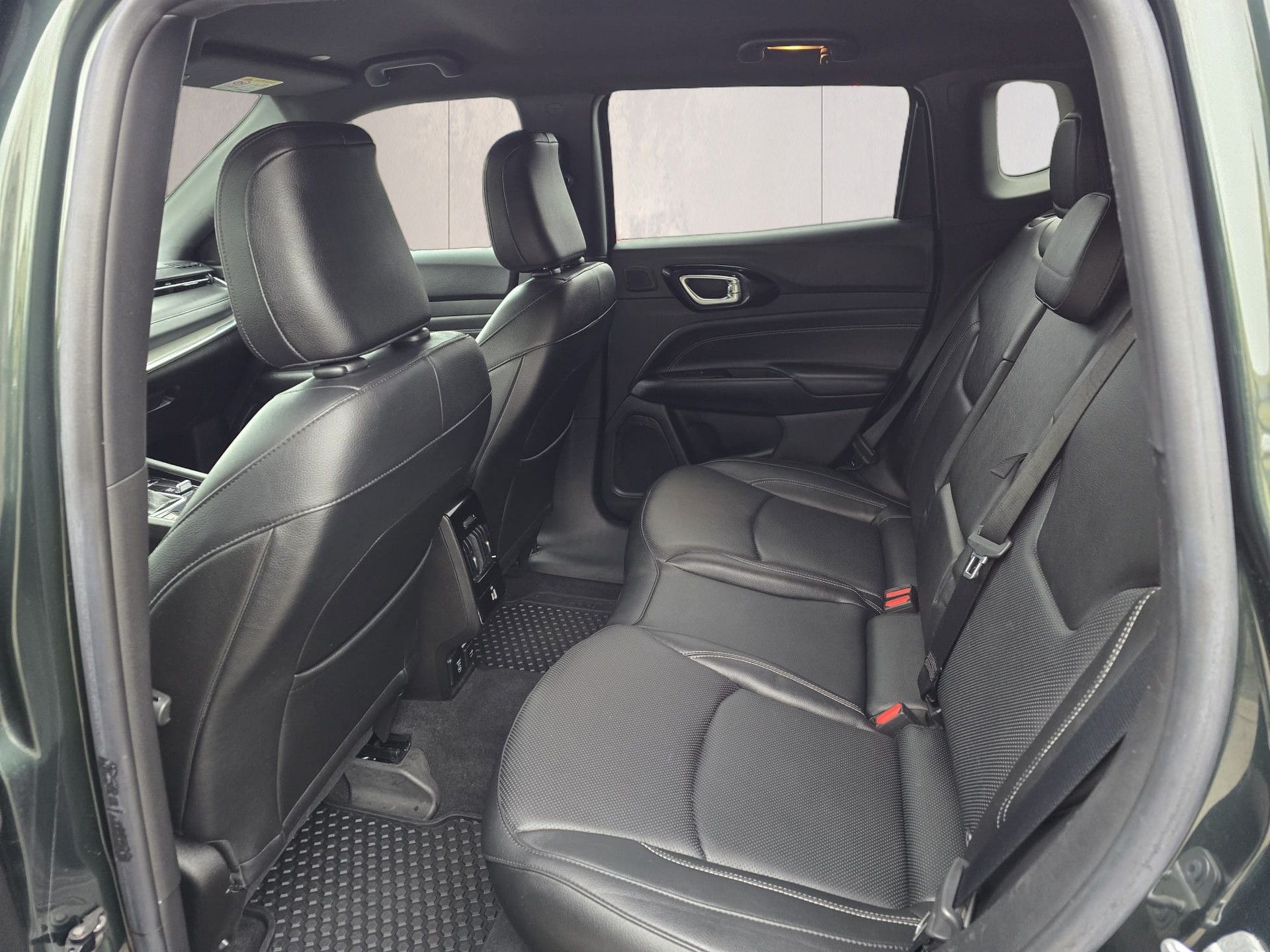 JEEP Compass 1.3 PHEV S AWD 4xe 240 PS Automatik-image-21