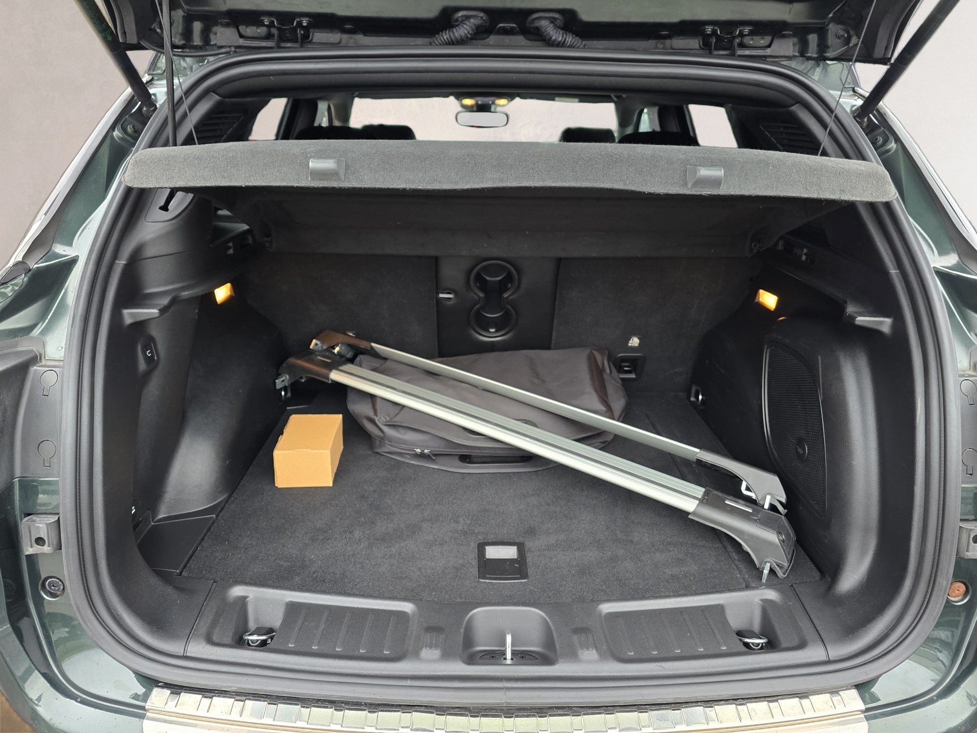 JEEP Compass 1.3 PHEV S AWD 4xe 240 PS Automatik-image-23