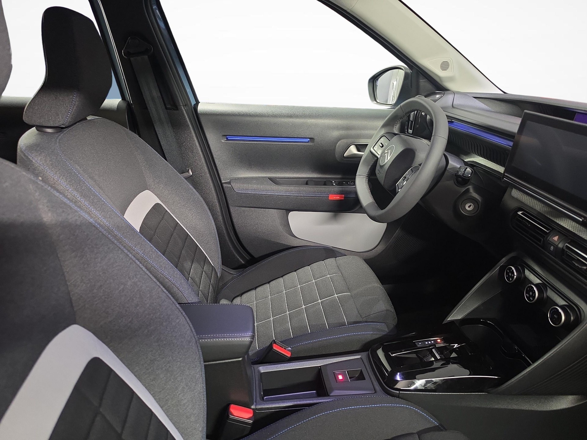 CITROEN Citroën C3 1.2 Hybrid You+-image-9