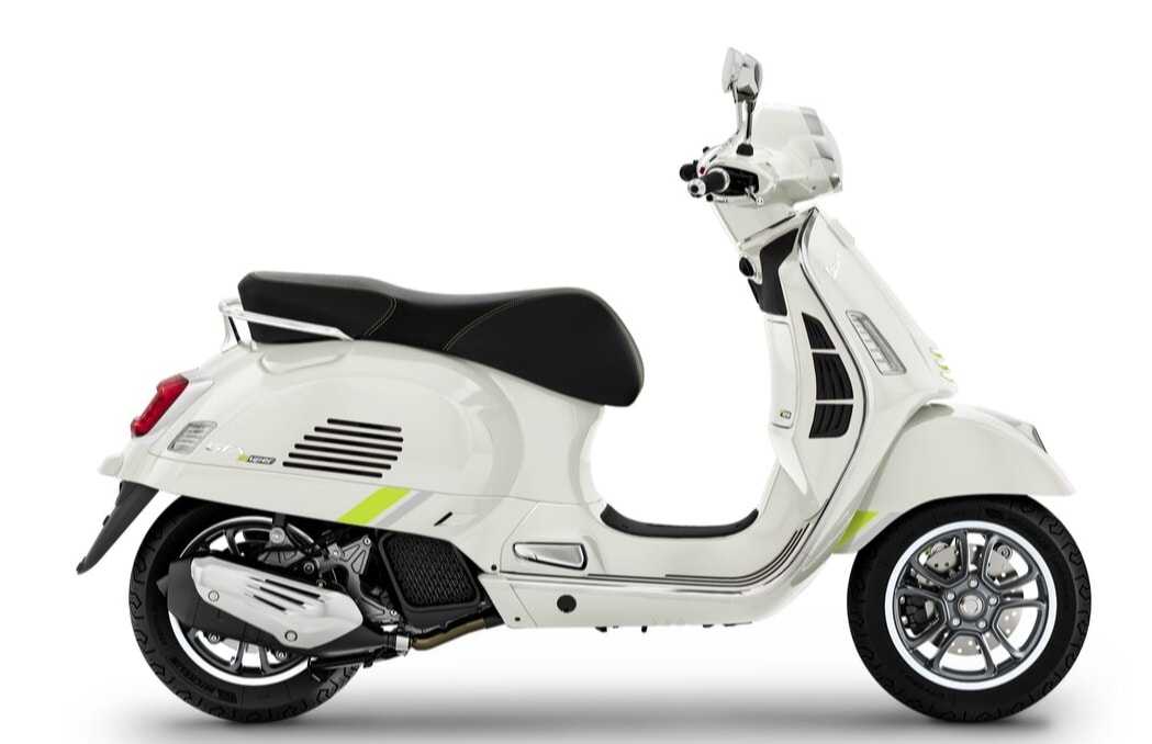 PIAGGIO Vespa GTS 125 Super Tech RST Euro 5+-image-1