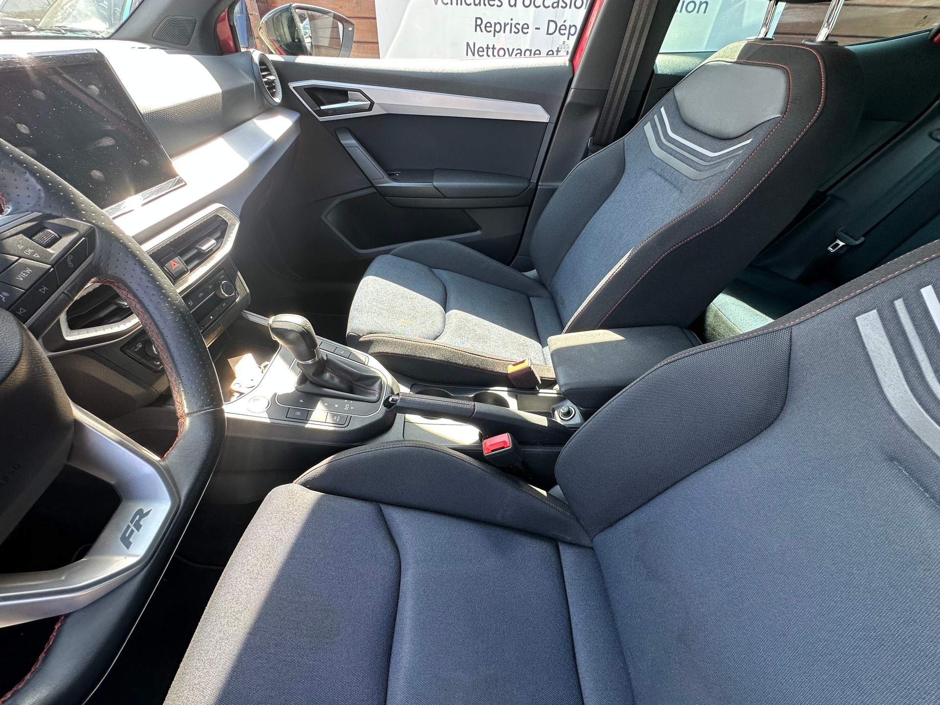 SEAT Ibiza 1.0 EcoTSI Hola FR DSG-image-18