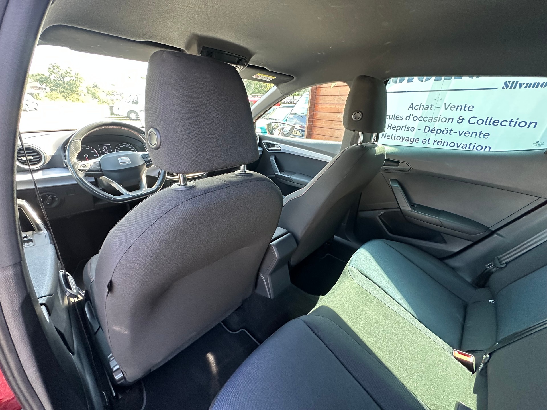 SEAT Ibiza 1.0 EcoTSI Hola FR DSG-image-15