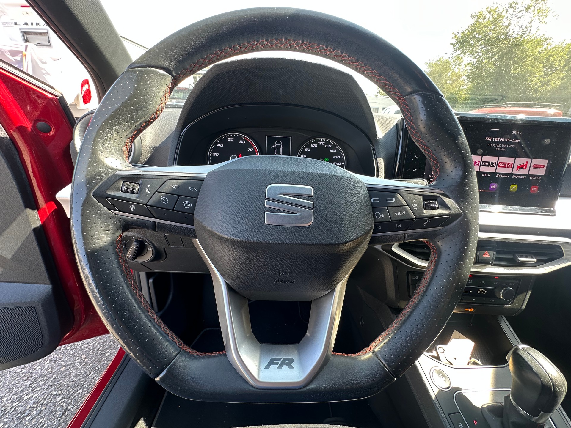 SEAT Ibiza 1.0 EcoTSI Hola FR DSG-image-19