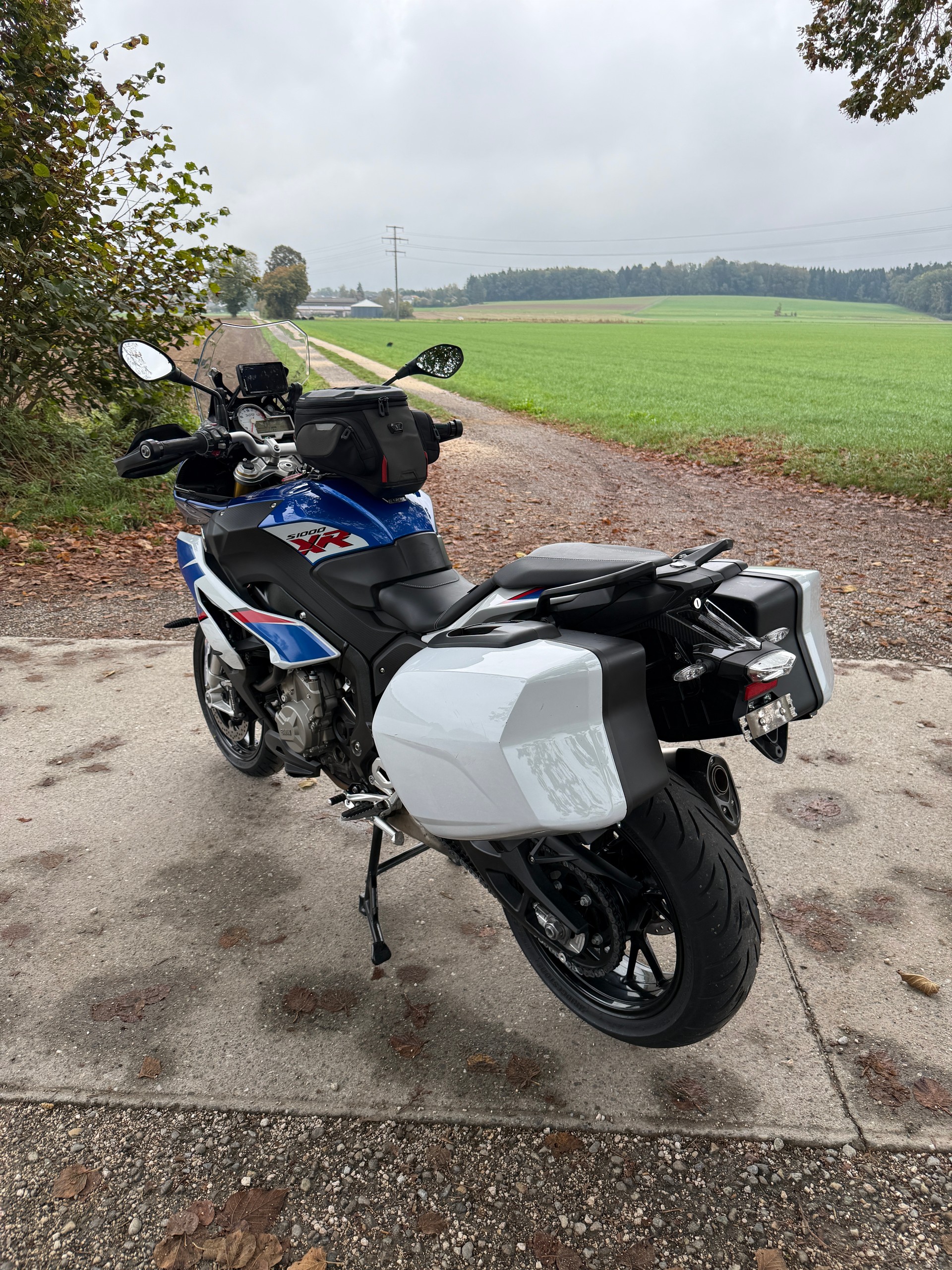 BMW S 1000 XR ABS-image-2