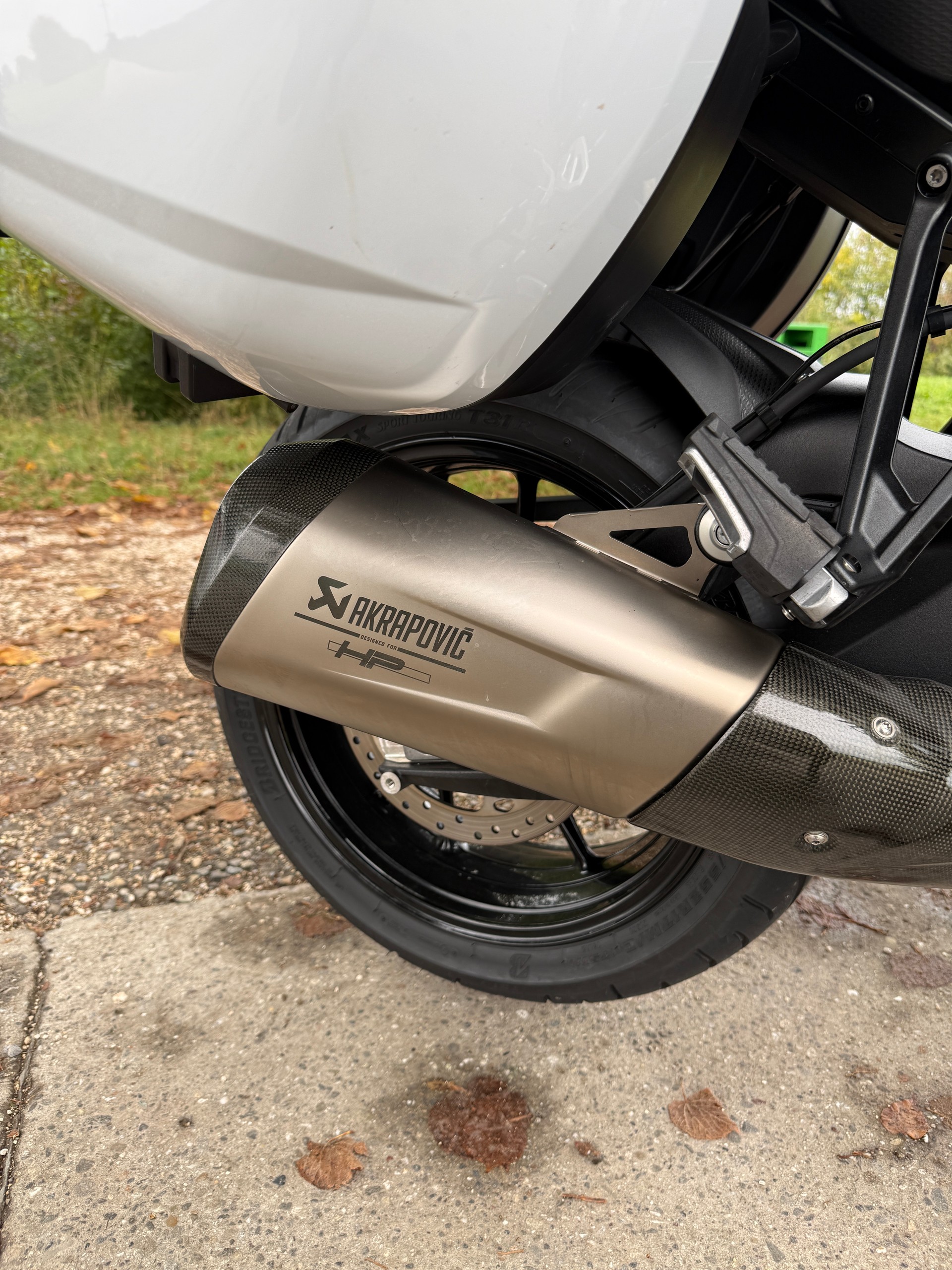 BMW S 1000 XR ABS-image-6
