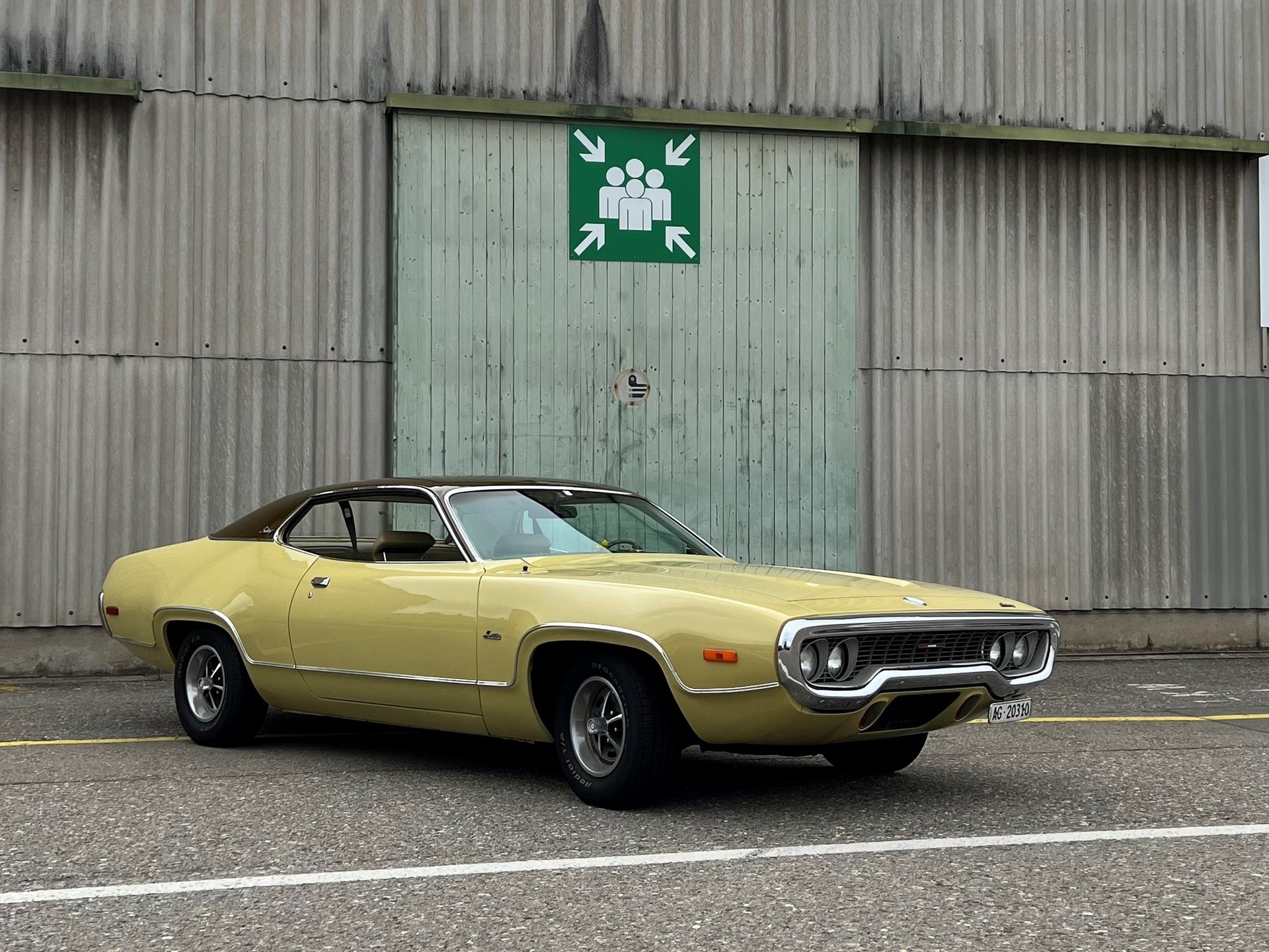 PLYMOUTH Satellite Sebring-image-1